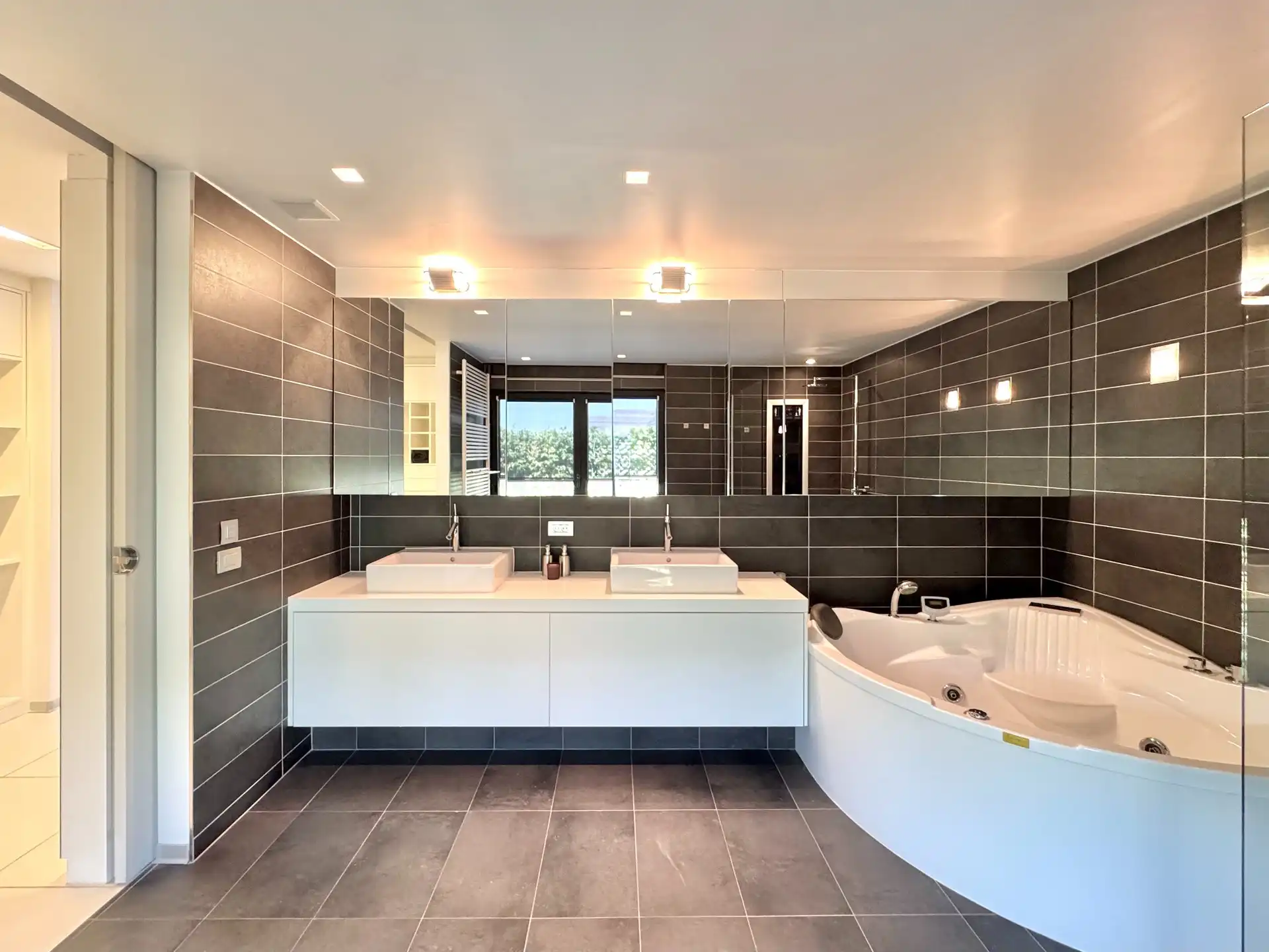 MODERNE VILLA | 1.027 M² foto 47