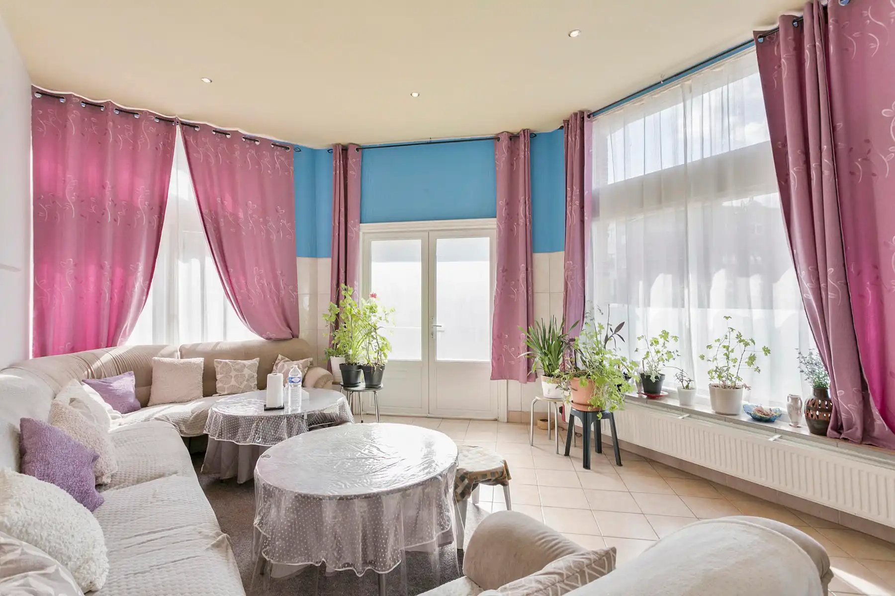 Karaktervol opbrengstgebouw op toplocatie in Ronse! foto 4