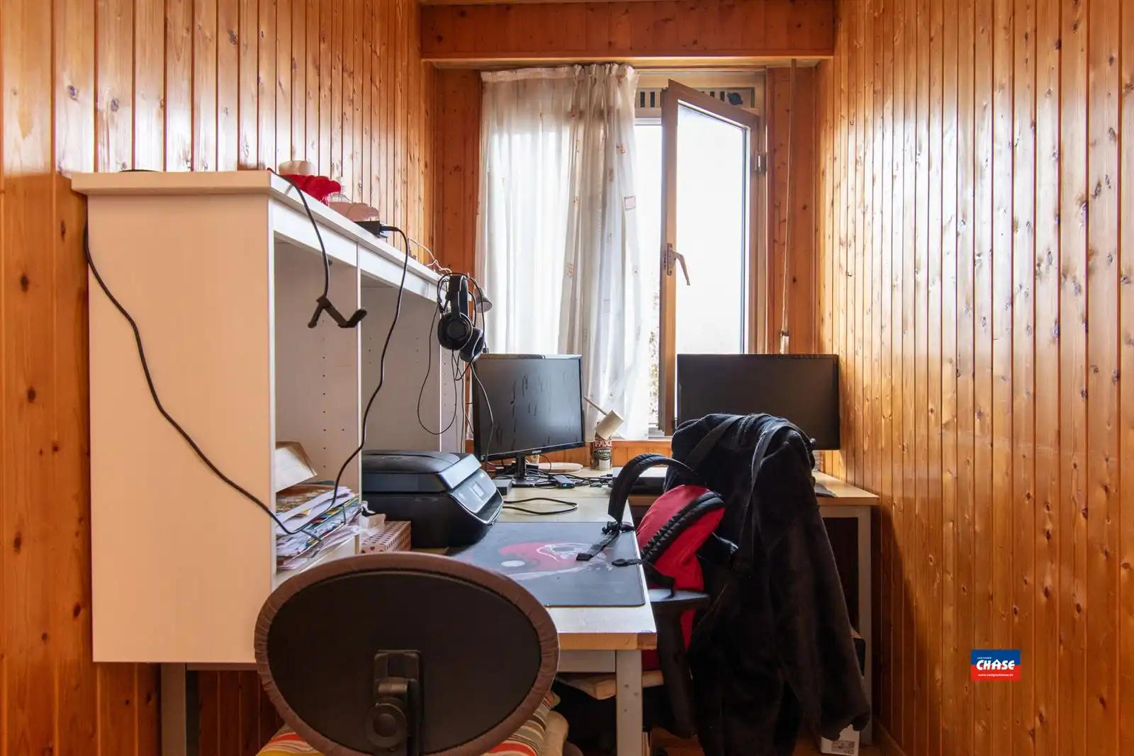 Woning met 2 slpks, magazijn en tuin foto 14