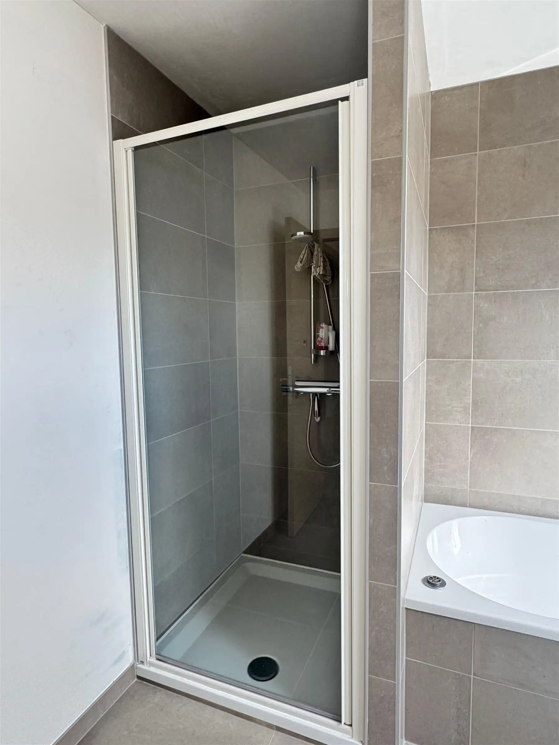 Instapklare woning in een  kindvriendelijke buurt foto 9