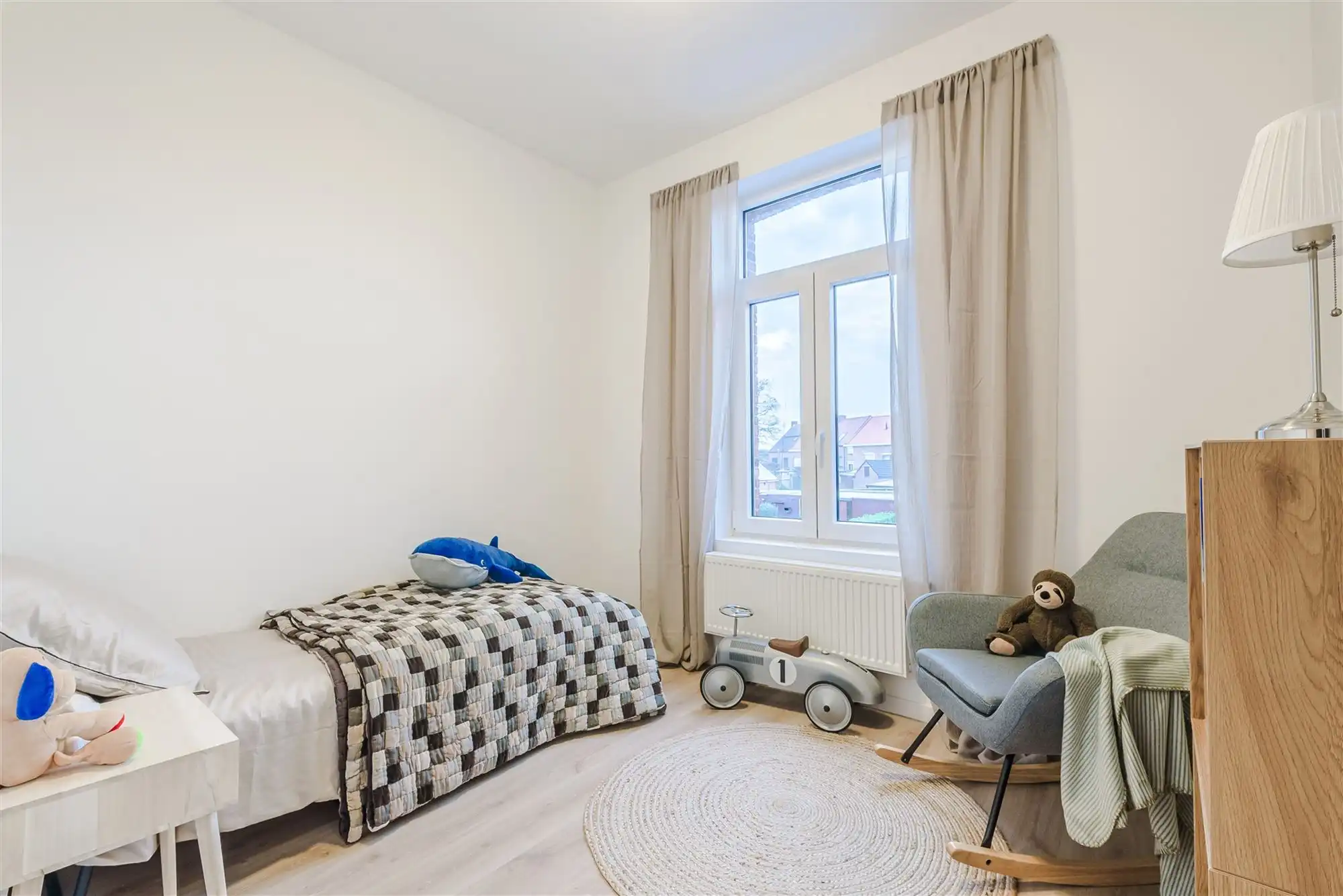 uniek gerenoveerde stadswoning met 4 slks en tuin foto 18