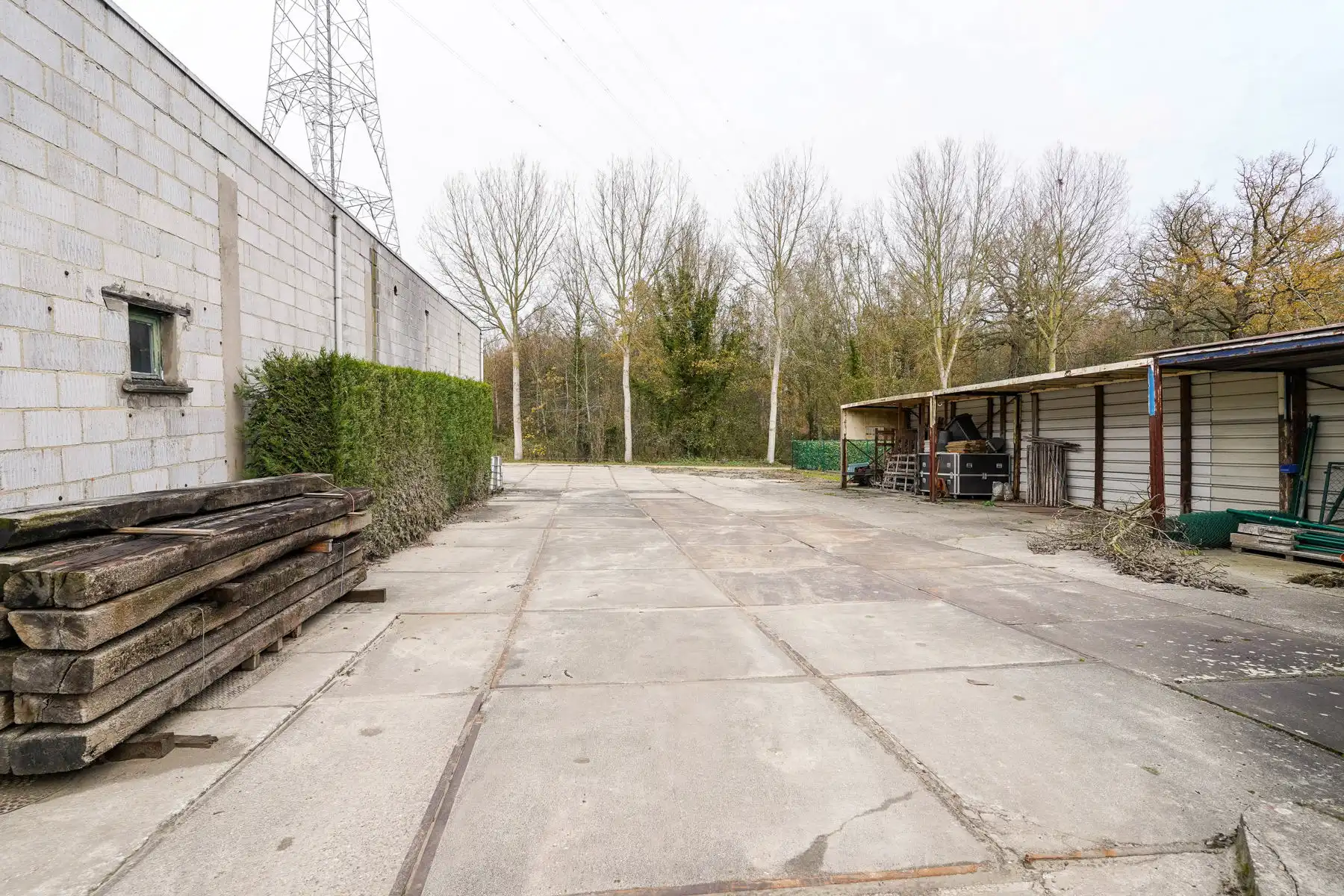 Vrijstaande woning mét magazijn op een perceel van 2277m² te Bornem foto 28