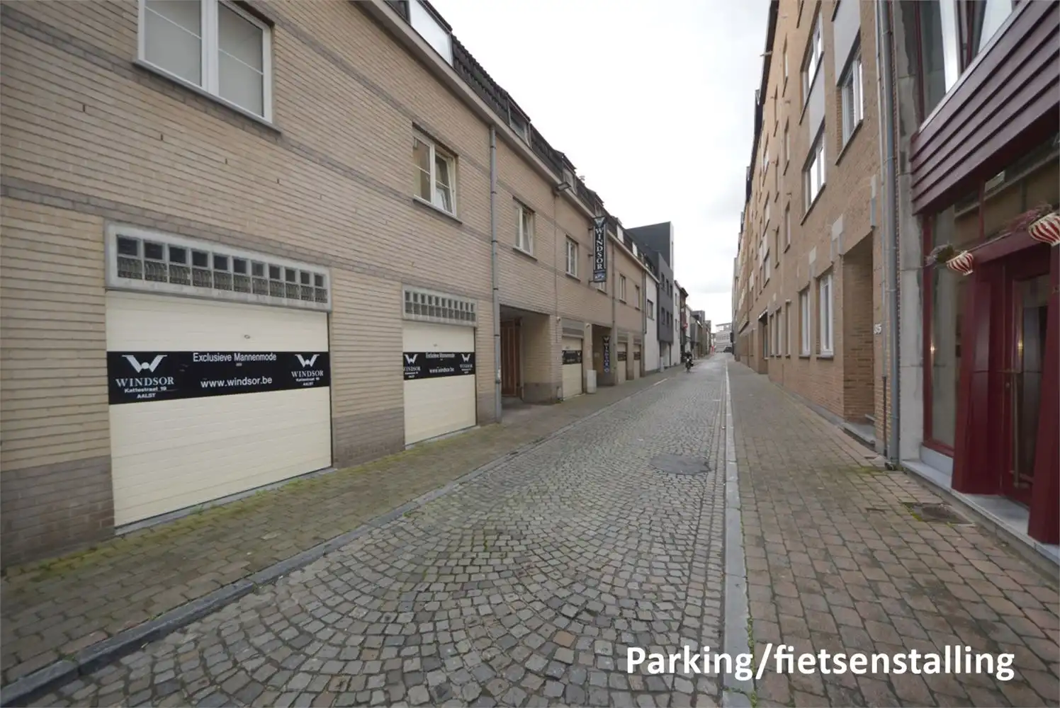 COMPLEET VERNIEUWDE DUPLEX MET TERRAS foto 19