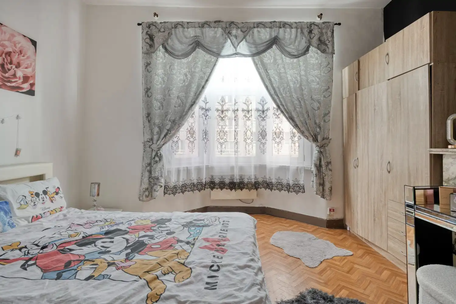 Appartementsgebouw met 1 commerciële ruimte, 2 twee slaapkamer appartementen en 1 studio op wandelafstand van Sint-Pietersstation foto 10