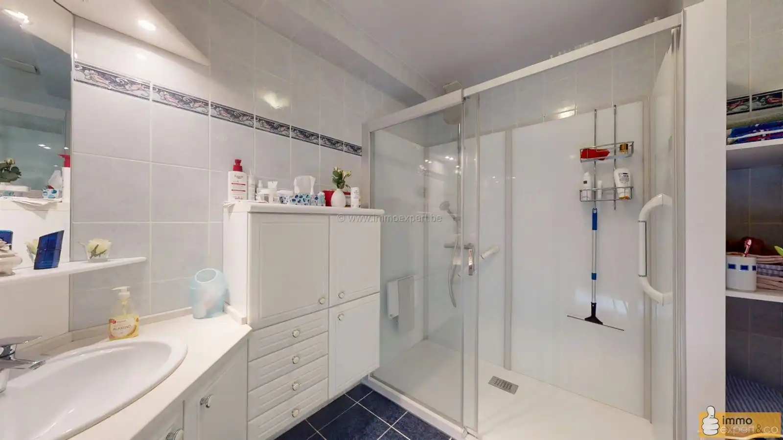 TERNAT : Duplex appartement 129m² in centrum met gesloten garage. foto 11