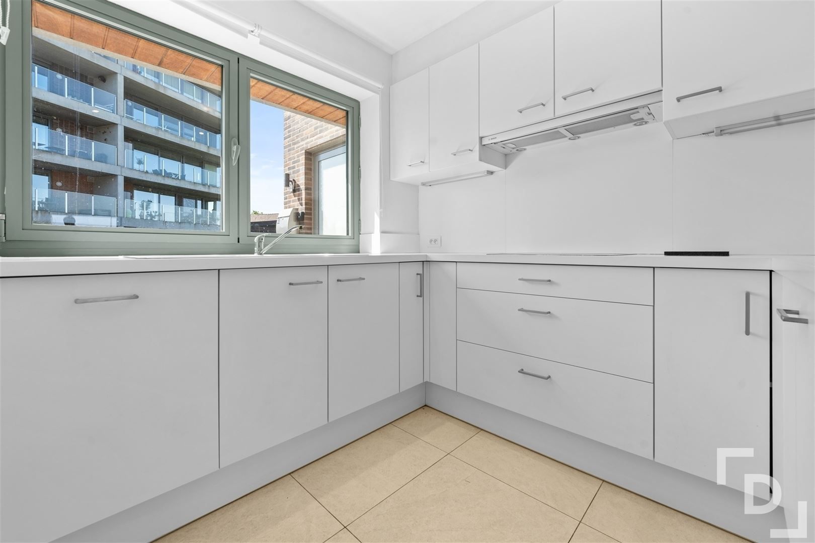 Energiezuinige gezinswoning te koop in Ieper nabij het station. foto 14