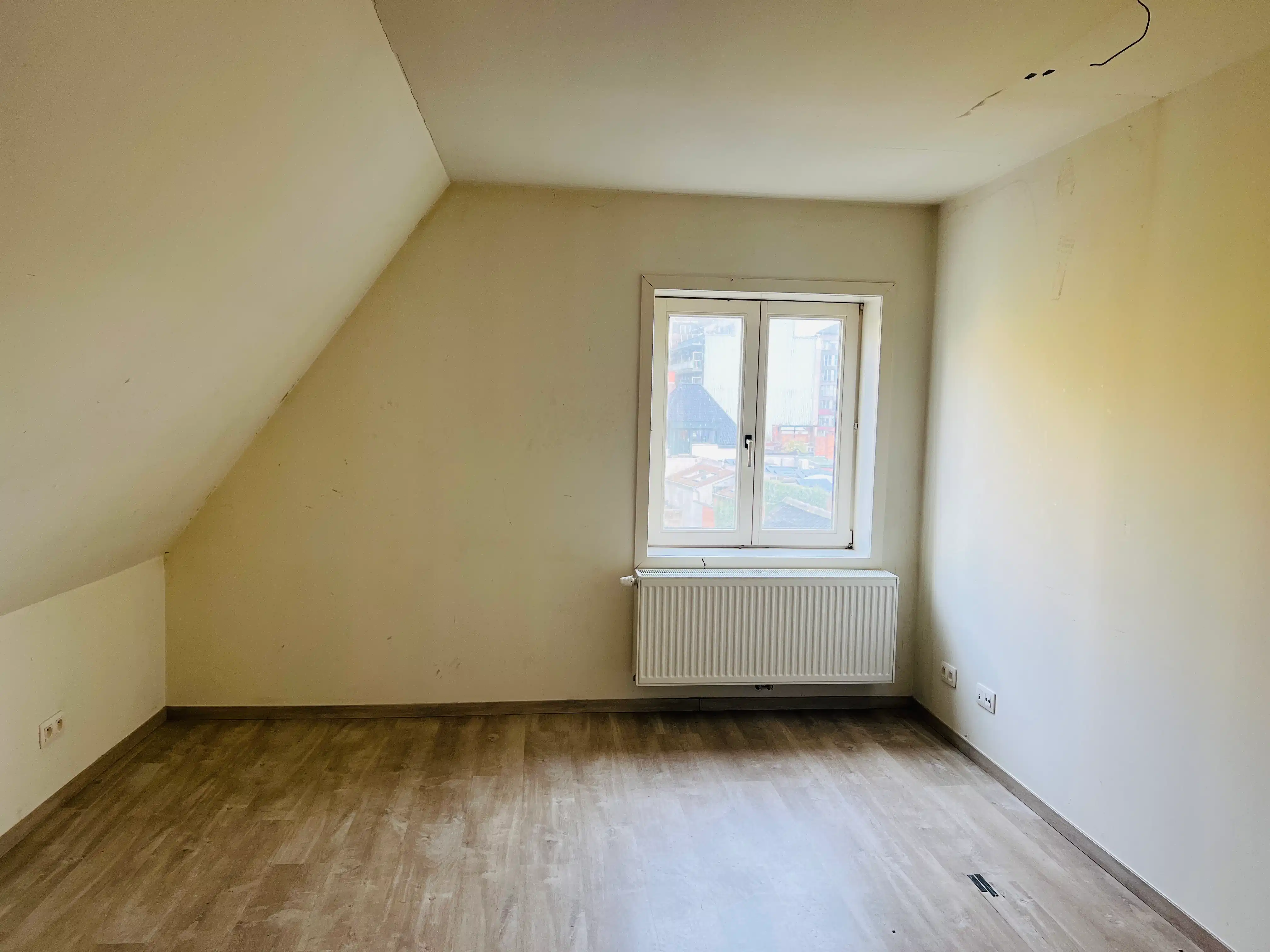 Karaktervol handelspand met appartement, veel mogelijkheden foto 17