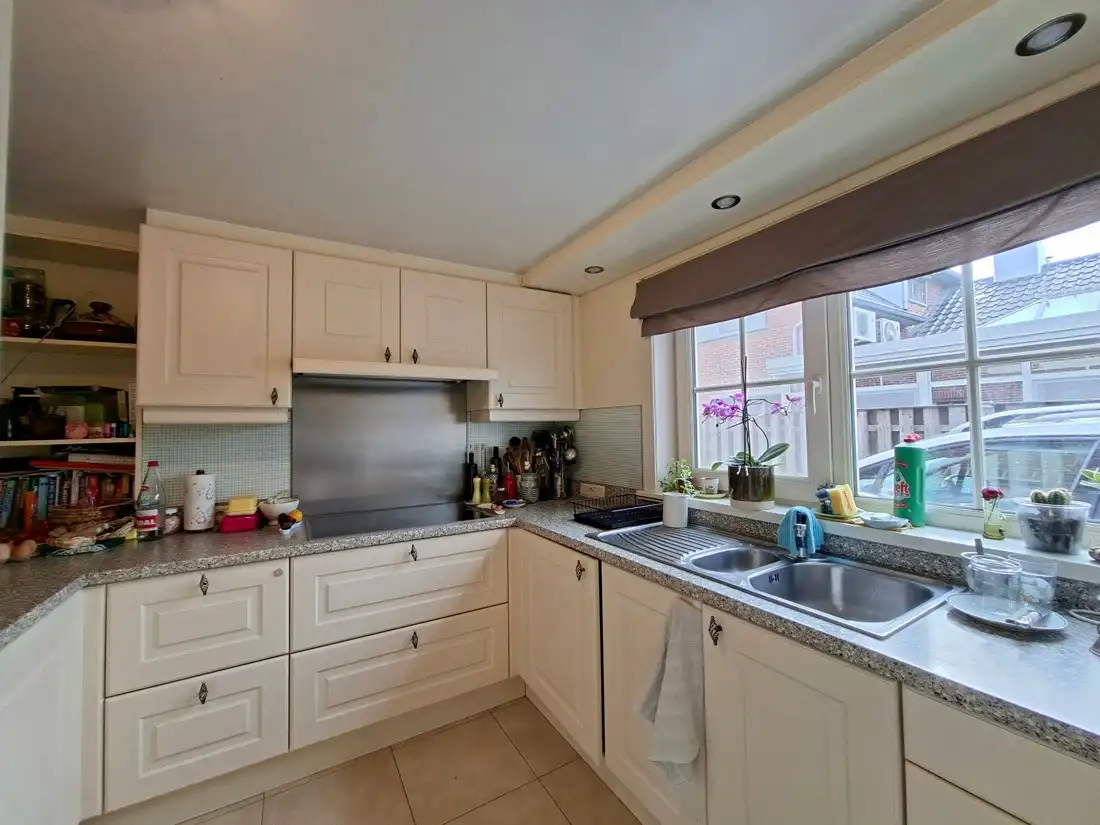 Karaktervolle woning vlakbij Lommel centrum foto 8