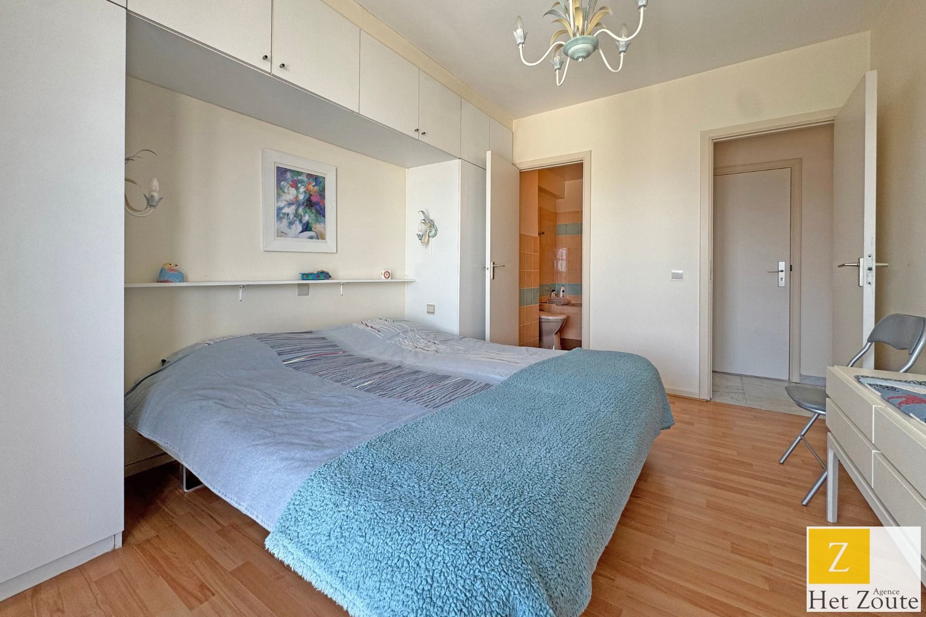 Ruim gemeubeld appartement met frontaal zeezicht te Knokke foto 6