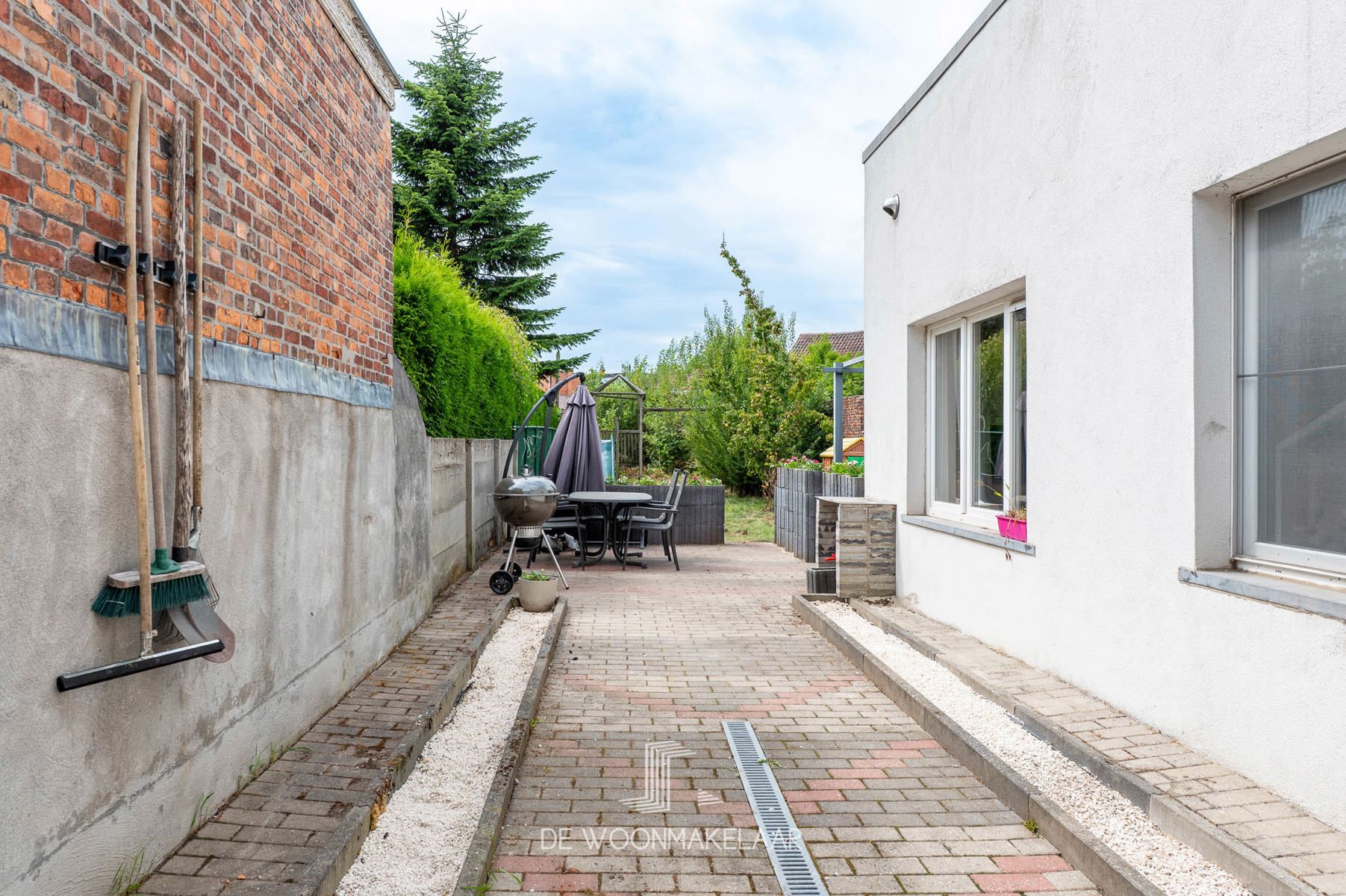 Gelijkvloers appartement met 3 SLK's, diepe tuin én garage foto 6