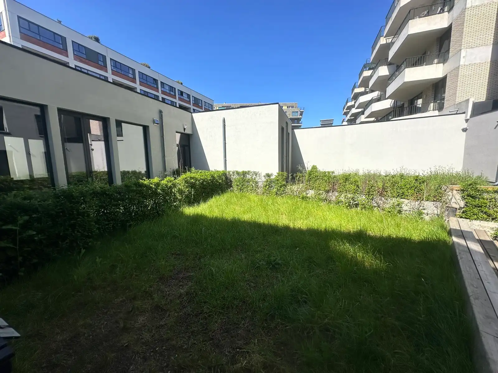 Horecapand met overdekt terras en privatieve tuin foto 9