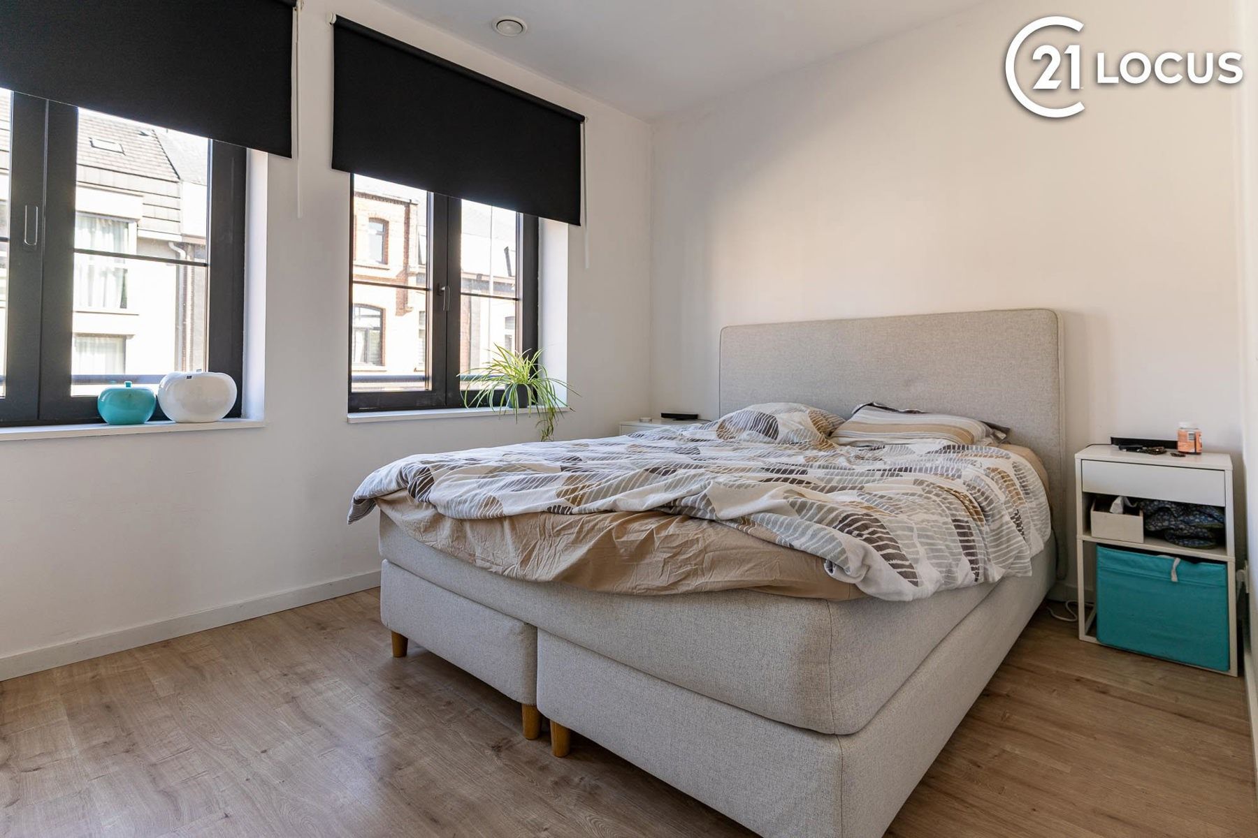 Comfortabel 2-slpk app. met terras & parking in Melsele foto 9