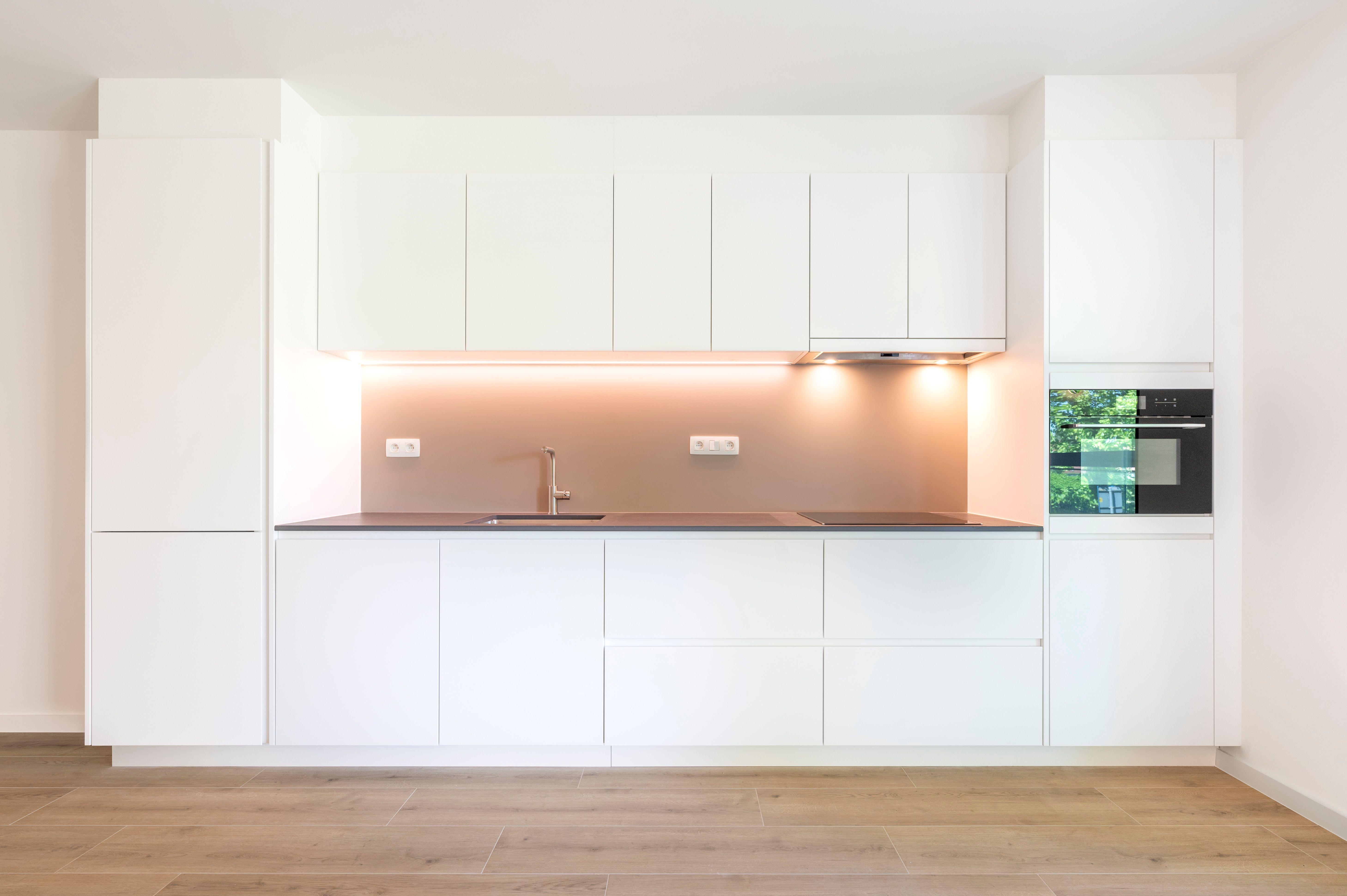 Stijlvol nieuwbouwappartement met uniek zicht op de Vaart van Schoten. foto 3