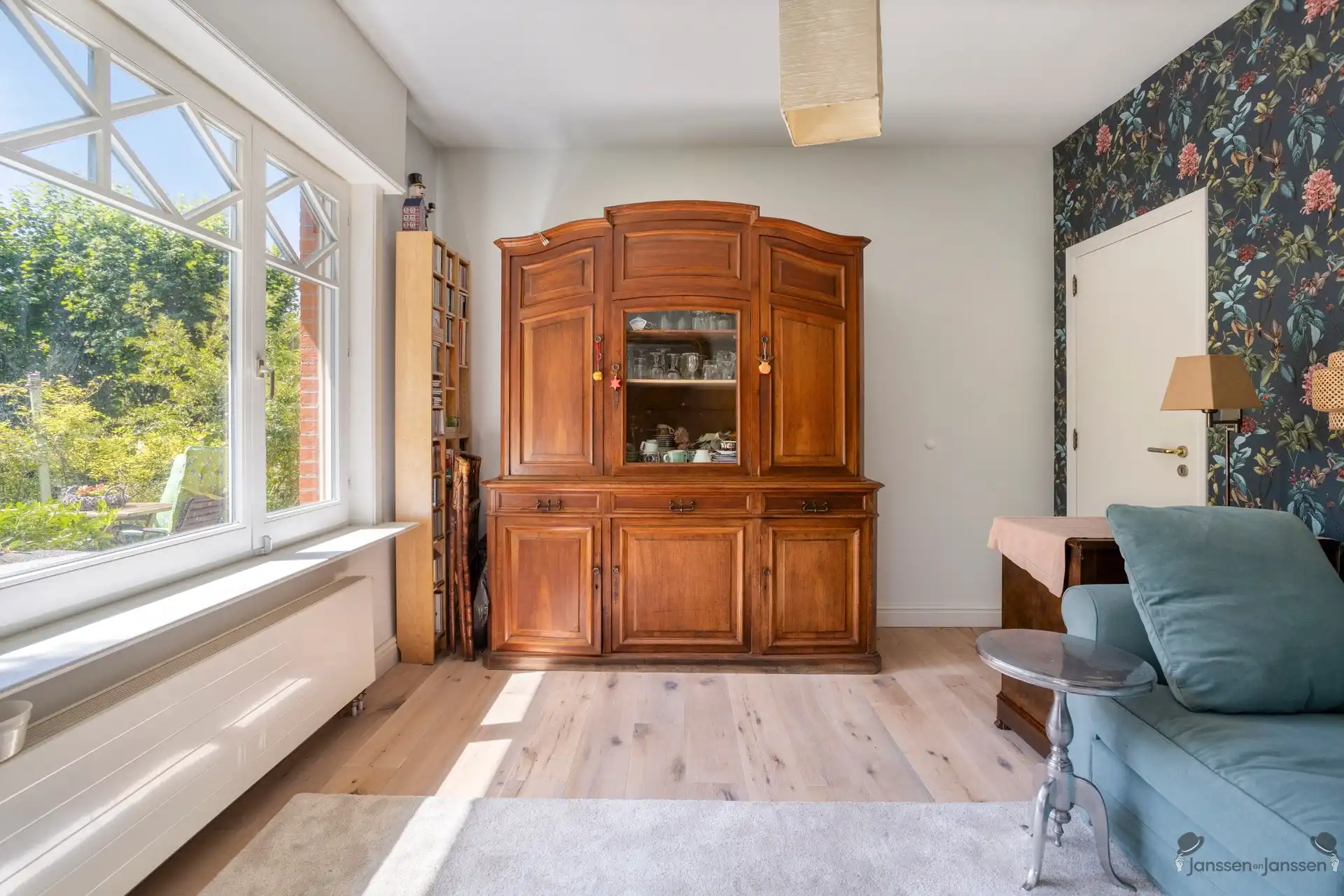 Wonen tussen licht en groen | Charmante villa met 5 slaapkamers in één van de mooiste lanen van Brasschaat foto 17