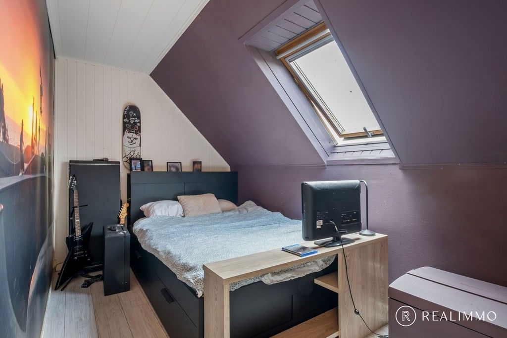 Rustig gelegen instapklare gezinswoning met praktijkruimte foto 19