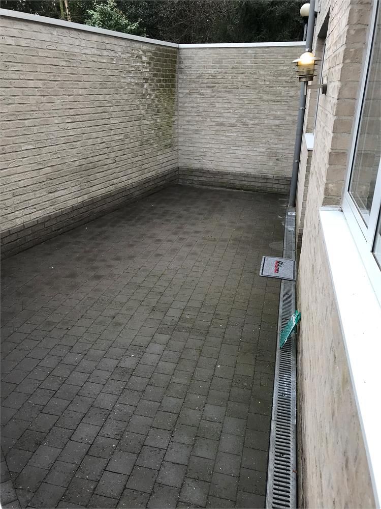 Gelijkvloers 2 slaapkamer appartement centrum Eeklo foto 11