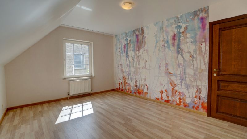 Landhuis van 172m² op 6 are 30 ca met zeer mooie tuin foto 11