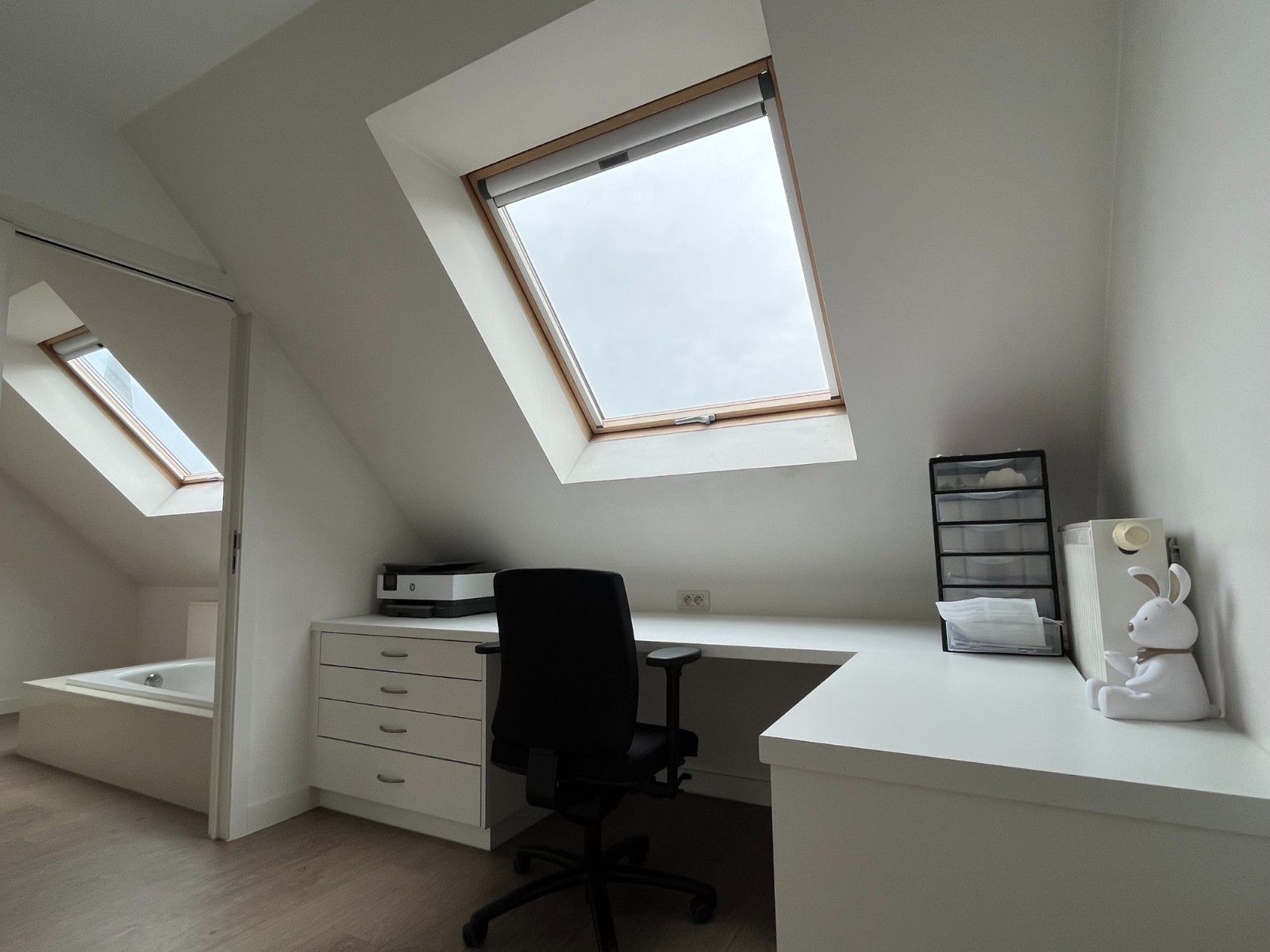 Ruim, zeer centraal  duplexappartement met 3 kamers foto 11