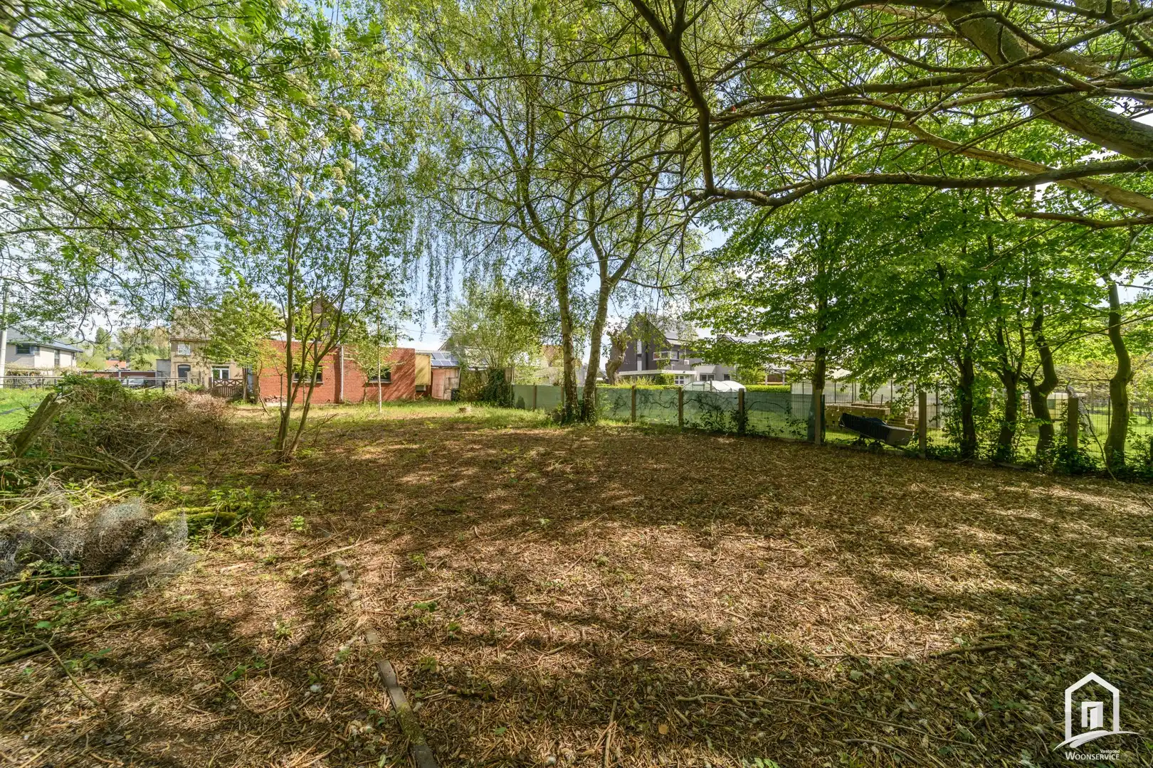 Te renoveren gezinswoning met 2 slaapkamers en ruime tuin foto 16