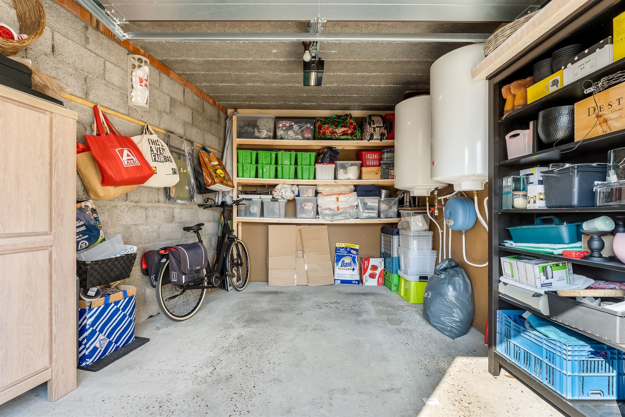 GOED GELEGEN OPBRENGSTEIGENDOM MET 2 APPARTEMENTEN foto 22