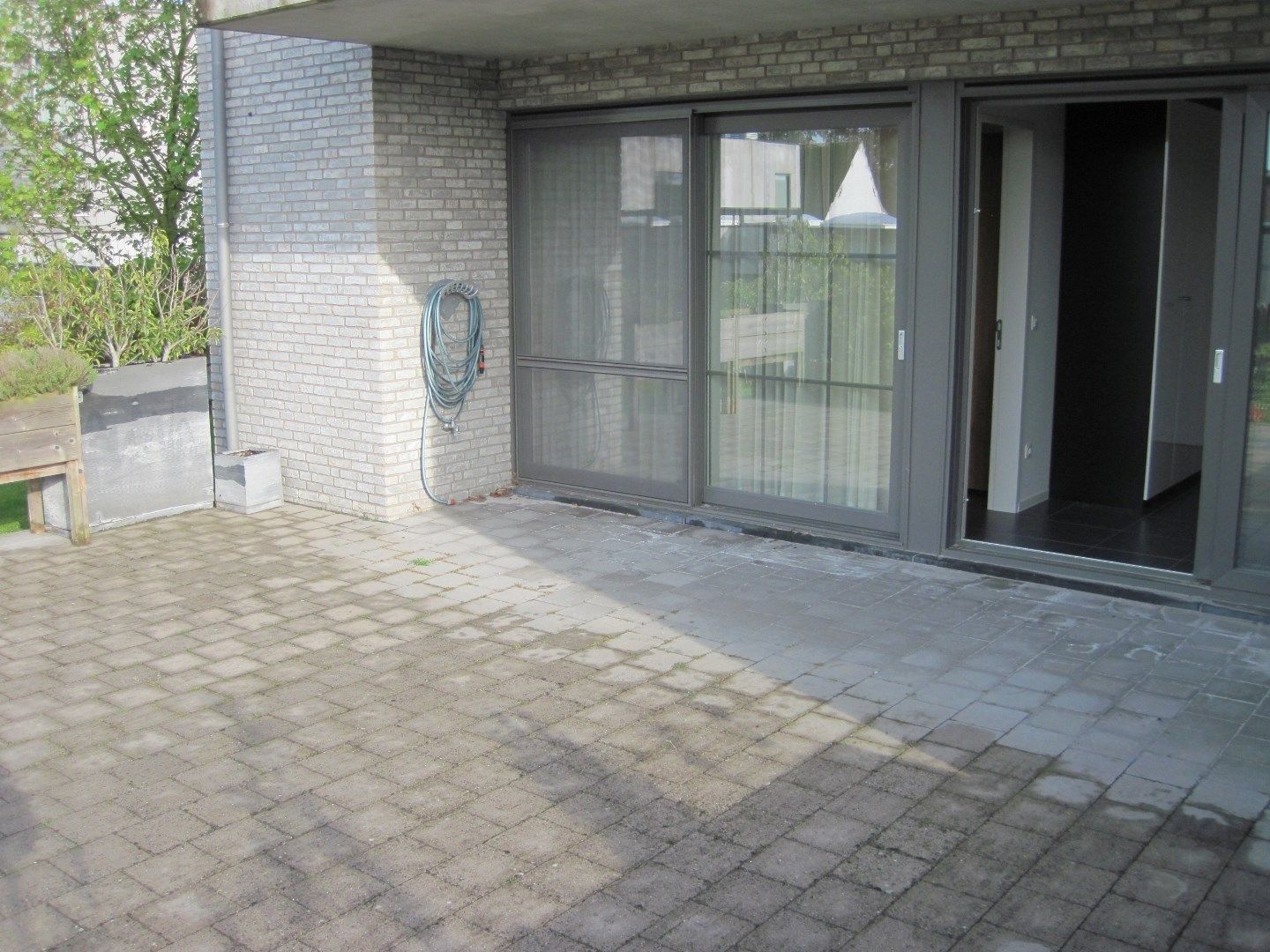 Hedendaags 2-slpk-appartement met groot terras foto 5