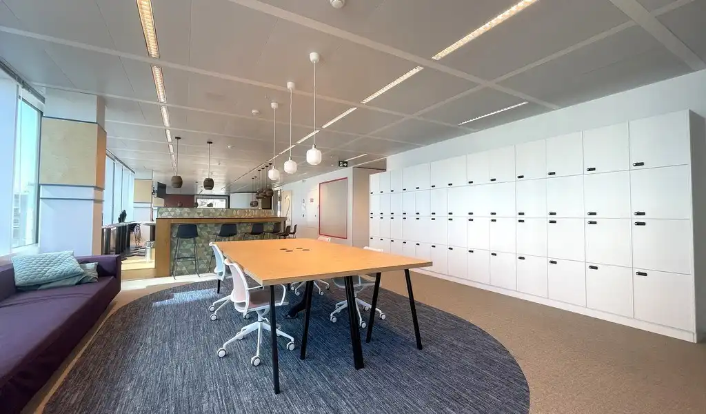 Duurzame kantoren te huur aan het station Antwerpen-Centraal foto 14