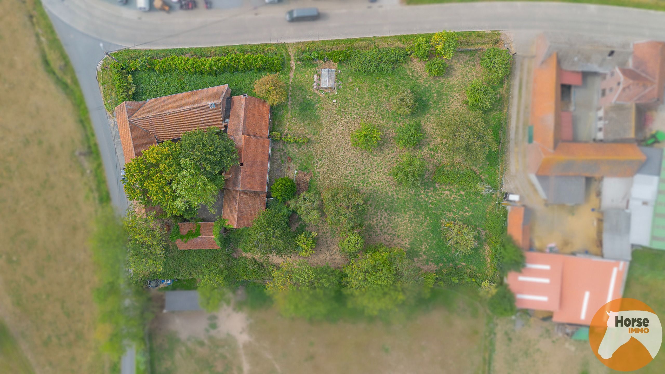 AAIGEM - Prachtige vierkantshoeve foto 7