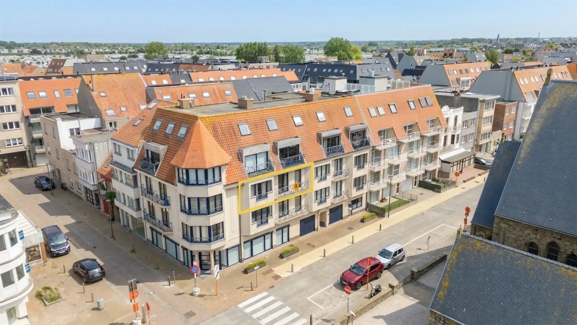 Zonnig instapklaar appartement! foto 3