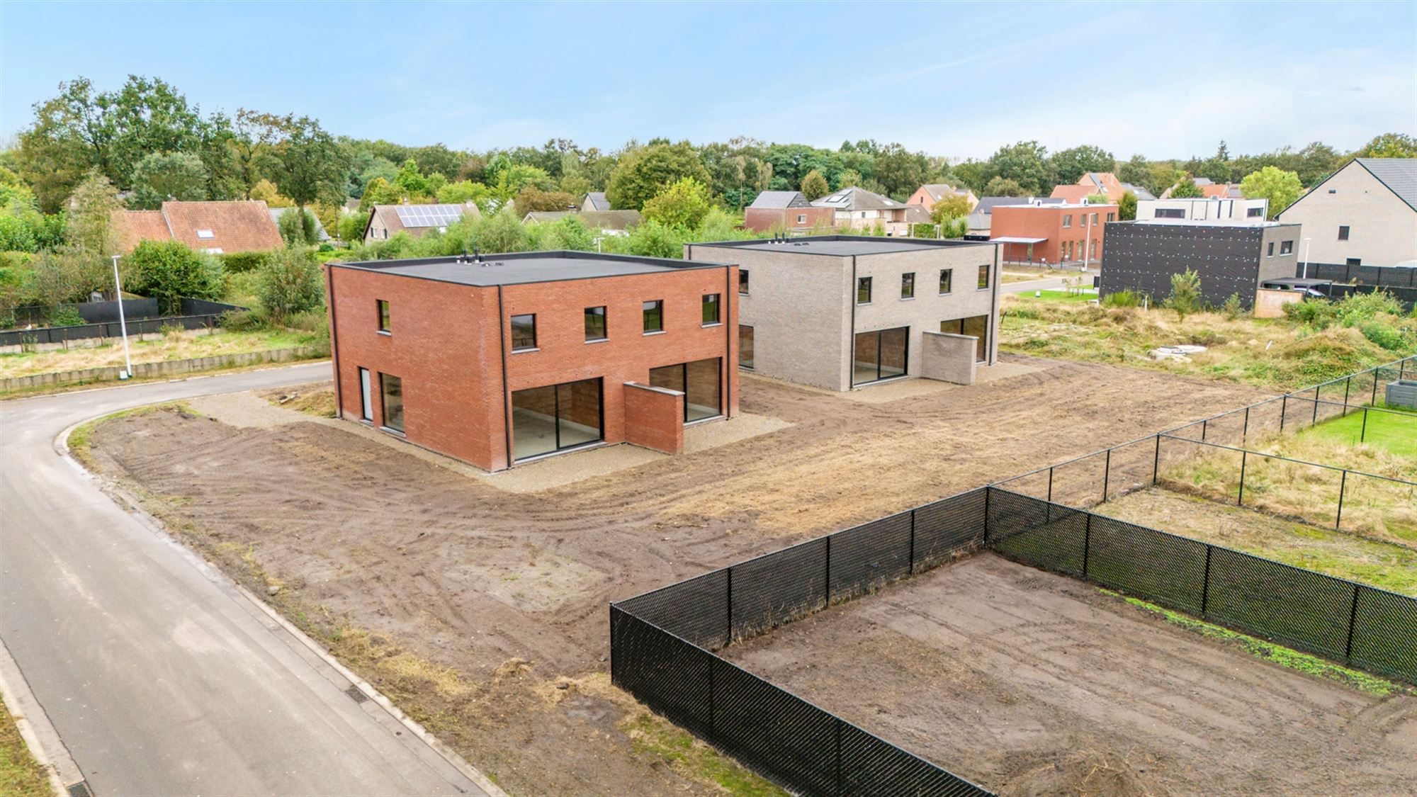 MODERNE NIEUWBOUWWONING MET 3 SLAAPKAMERS OP RUSTIGE DOCH CENTRALE LIGGING TE PEER foto 10