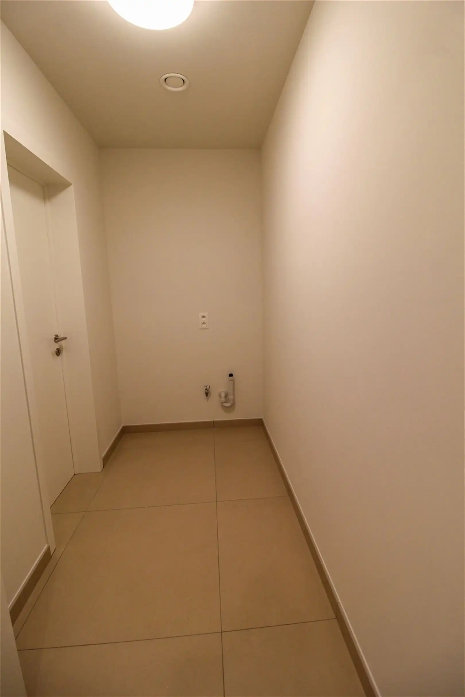 Gelijkvloers appartement met 1 slaapkamer foto 8