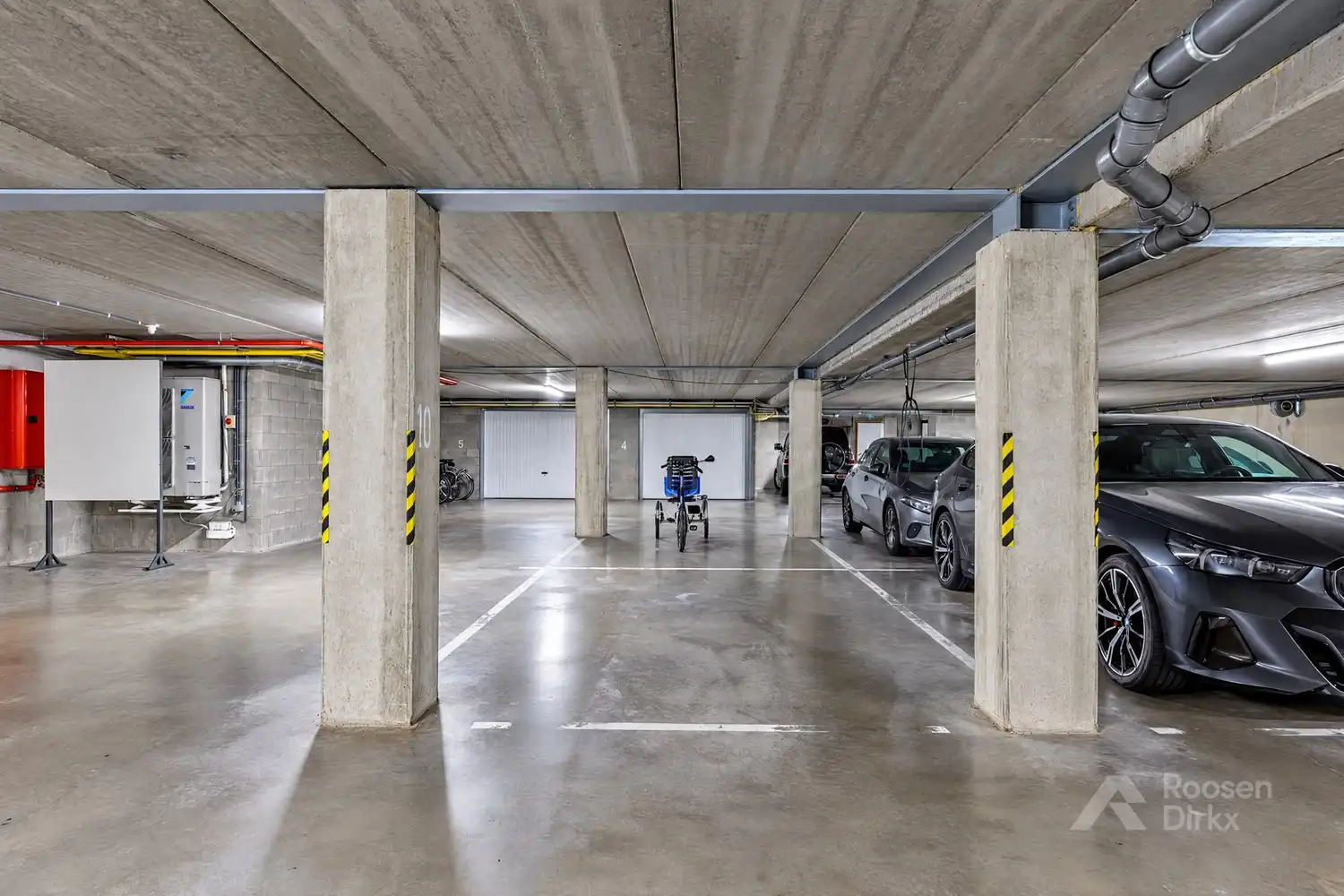 Luxe appartement (150m²) met 3 slaapkamers en 60m² terrassen te BREE. foto 34