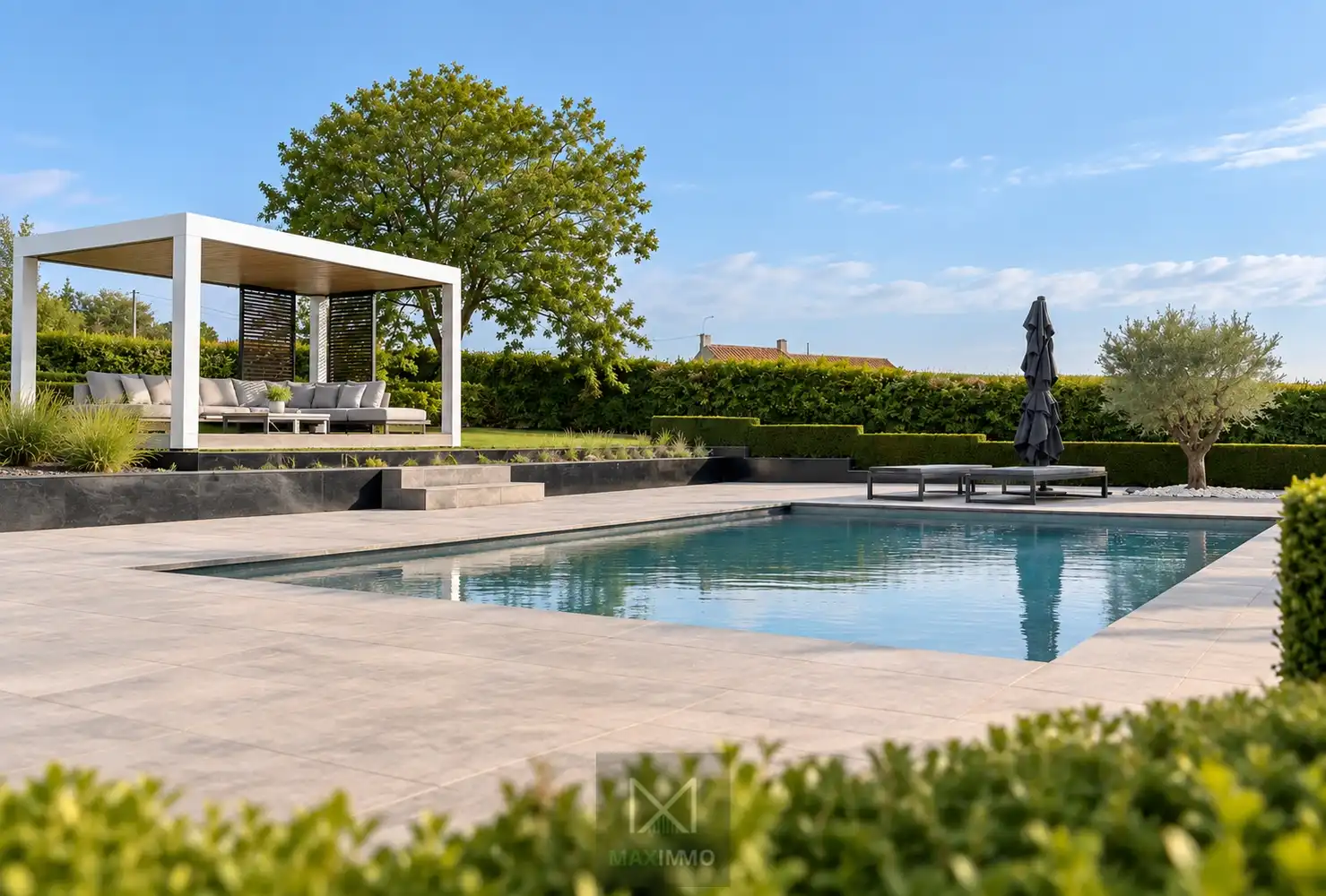 Luxevilla op 2 hectare met zwembad, loods en zicht op de Kemmelberg foto 15