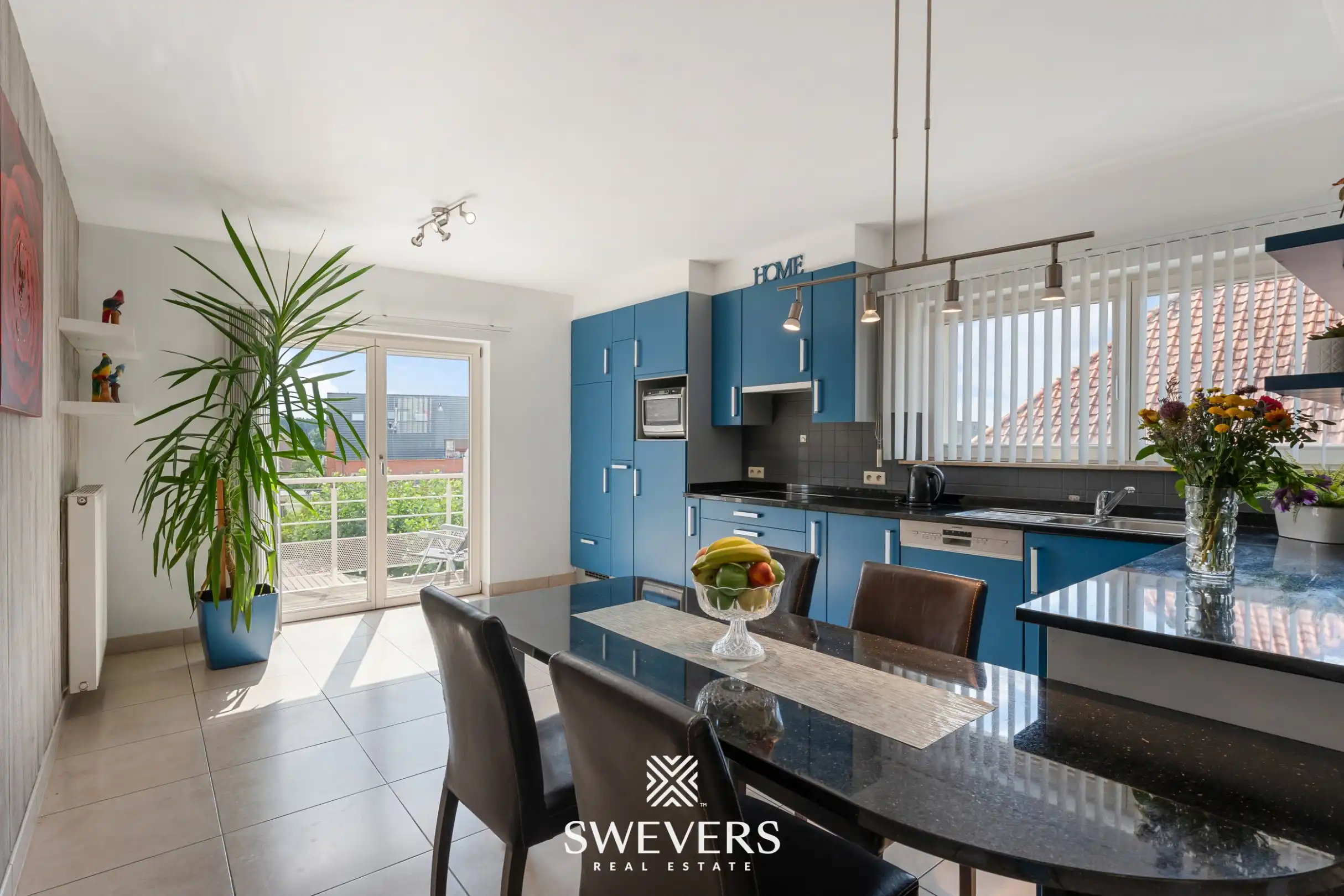 Ruim appartement met 3 slaapkamers en garage in hartje Paal foto 11