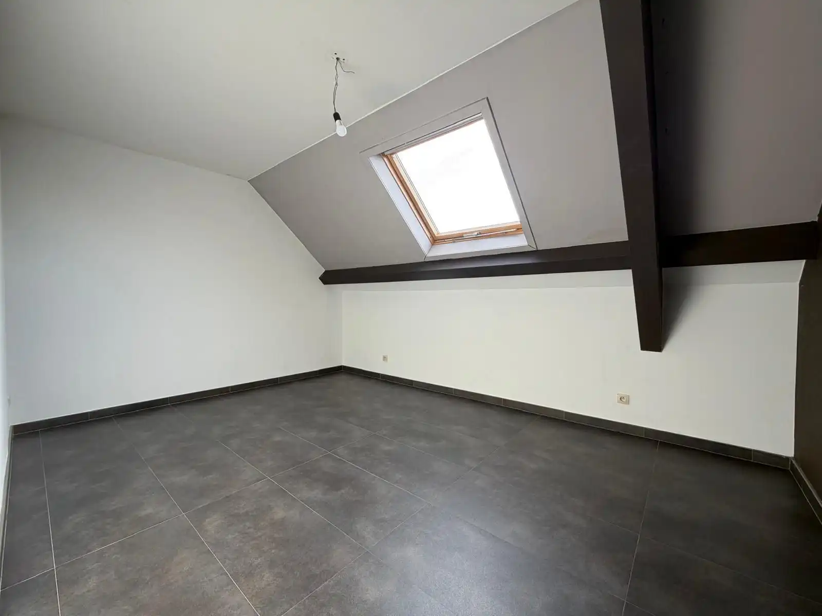 Duplex-appartement te huur met 3 slaapkamers foto 13