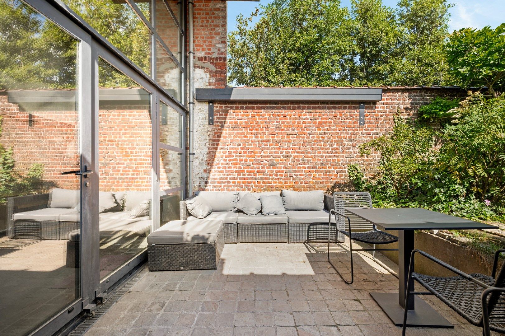HERENHUIS MET 5 SLPKS, 2 BADKAMERS, TUIN EN GARAGE foto 7