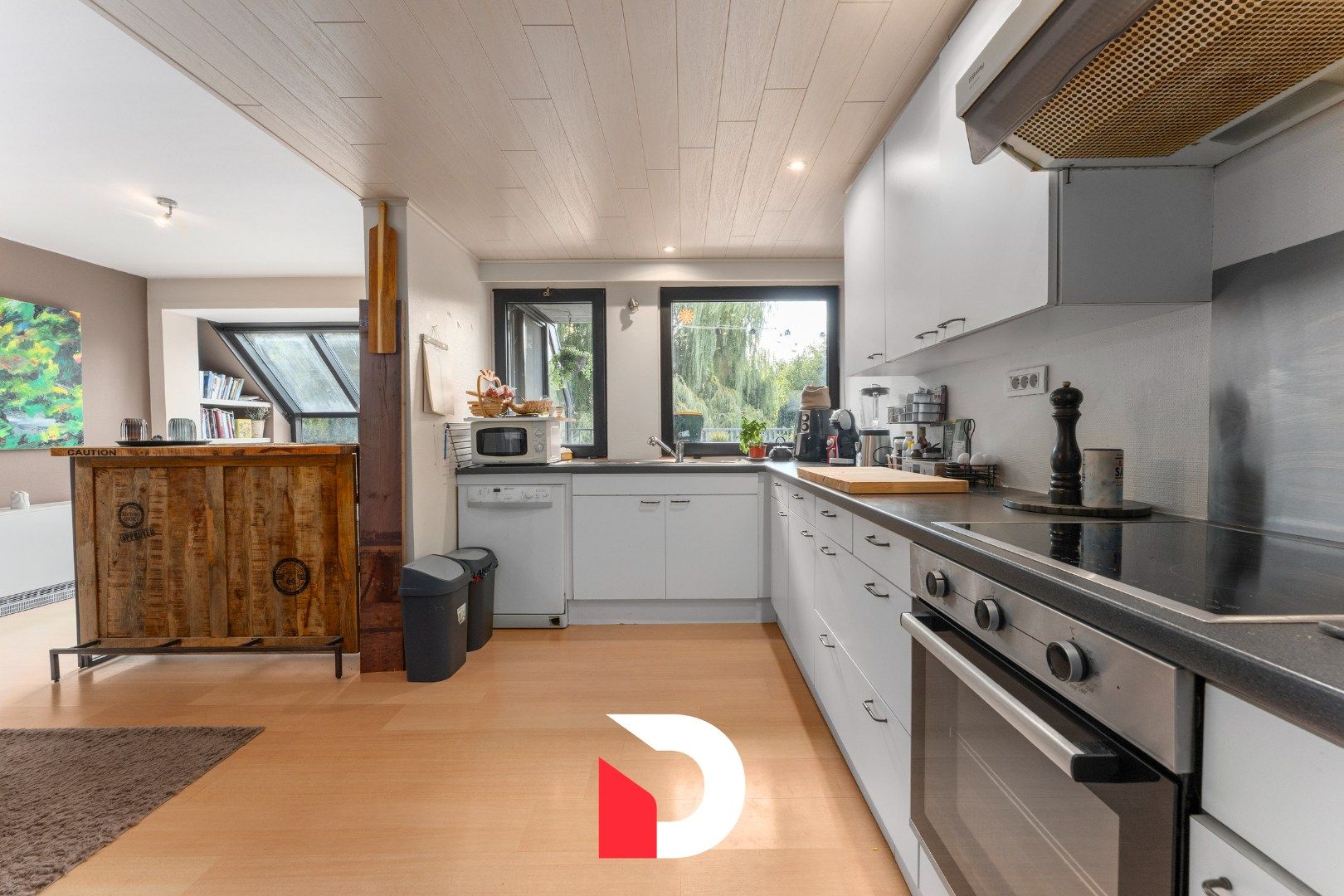 Ruim en lichtrijk appartement met uitzonderlijke uitzichten foto 4