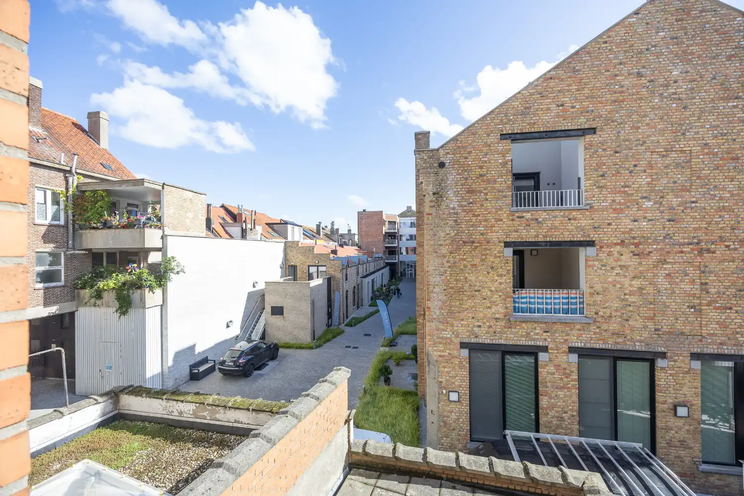 Gerenoveerd drie slaapkamer appartement foto 19