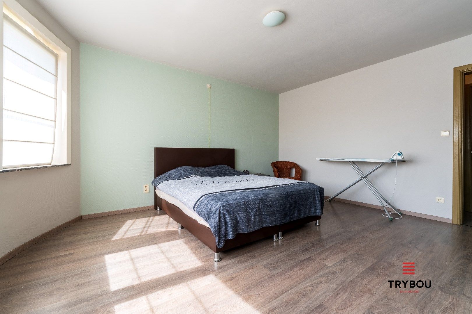 Gezellige en ruime woning met tuin - instapklaar in het hart van Ledegem foto 25