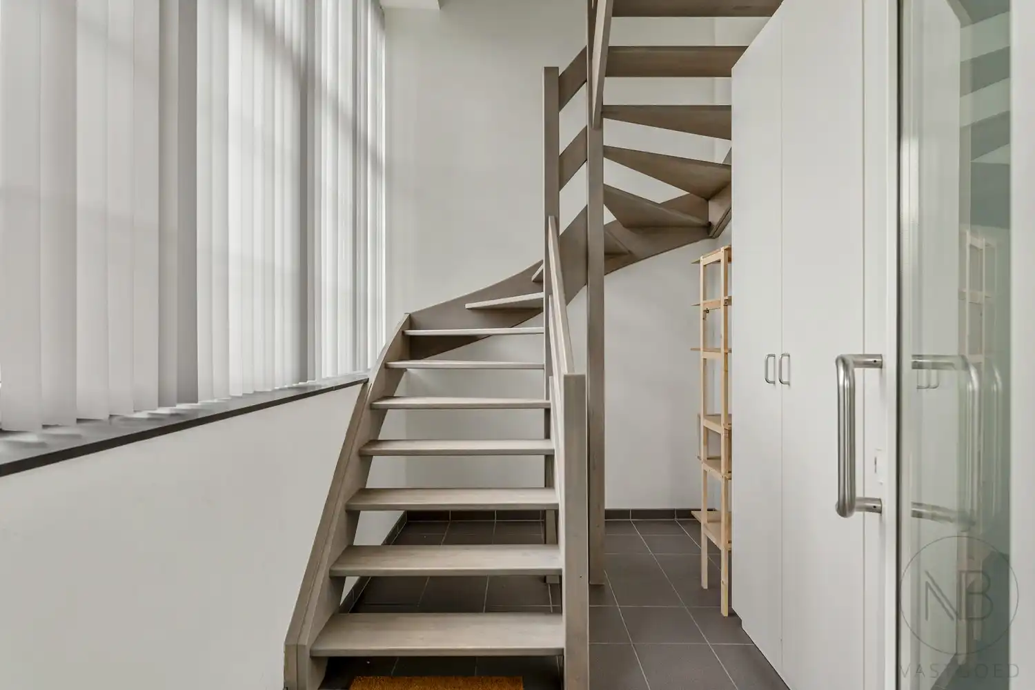Stijlvol appartement te koop in het Sint-Janspark, Genk foto 8