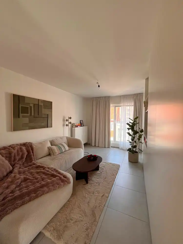 Centraal gelegen en instapklaar appartement te huur in Kortrijk foto 5