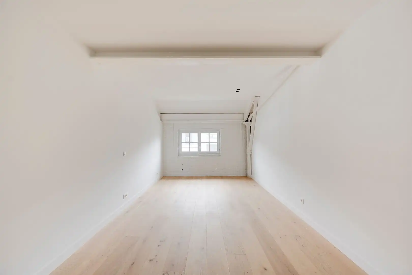 Industriële loft met 3 slaapkamers foto 14