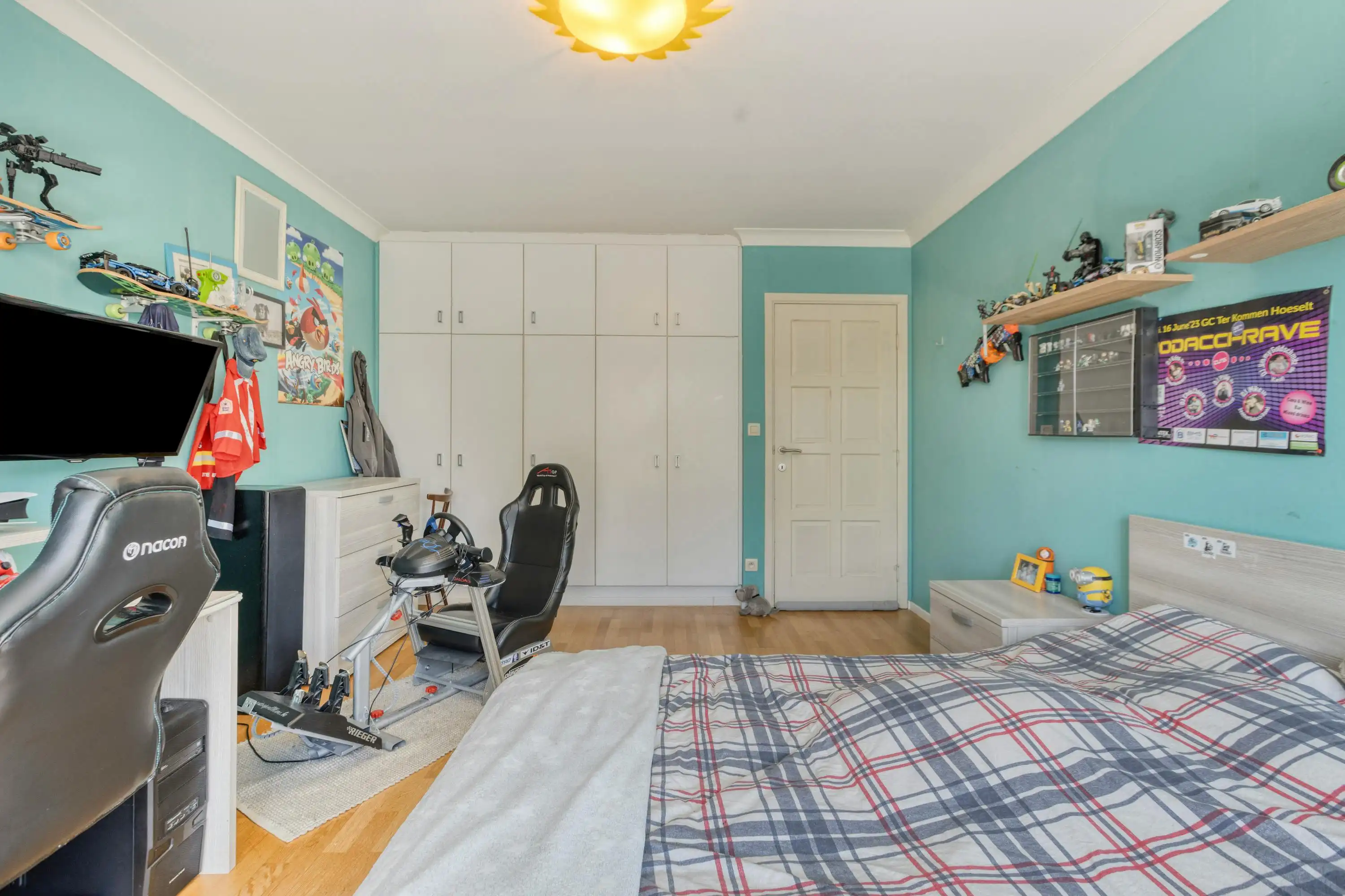 Instapklare woning met 5 slaapkamers in Bilzen-Hoeselt foto 16