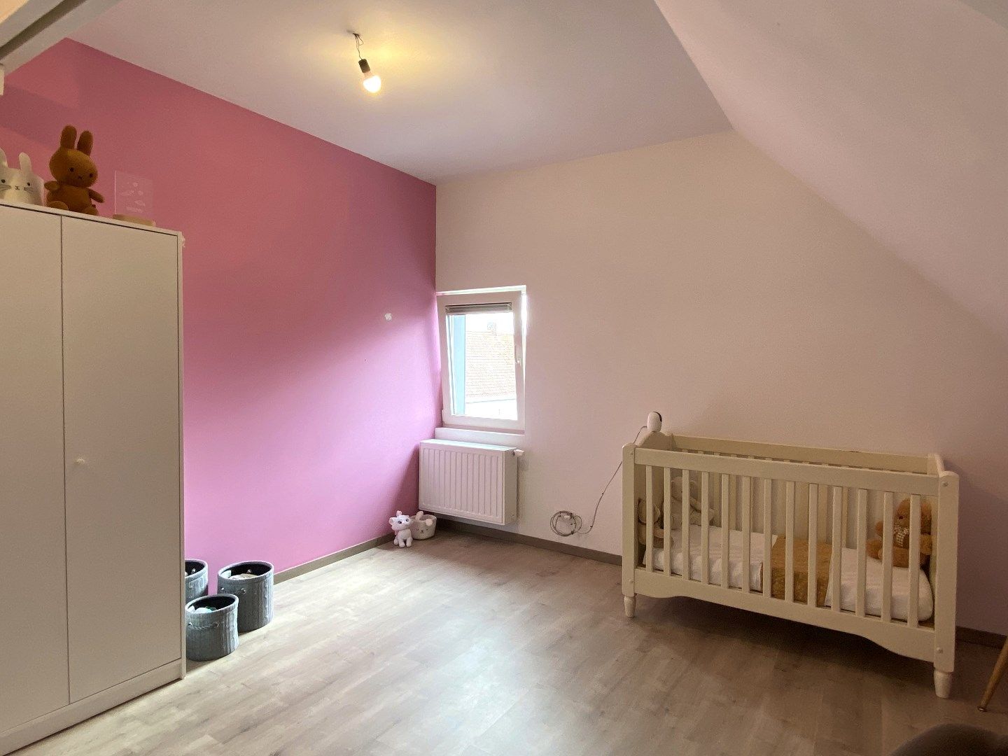 RUIME GEZINSWONING MET 3 SLPKS | TUIN EN STAANPLAATS foto 11
