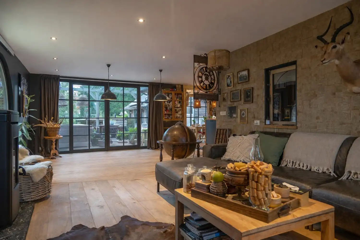 PRACHTVILLA MET ZICHT OP GROEN foto 15