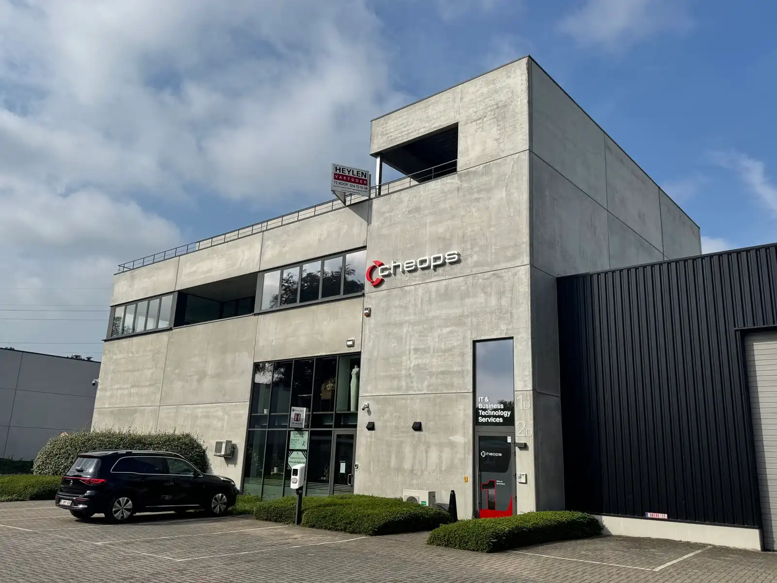 Kantoorruimte van ca. 400 m² te huur | Herentals foto 3