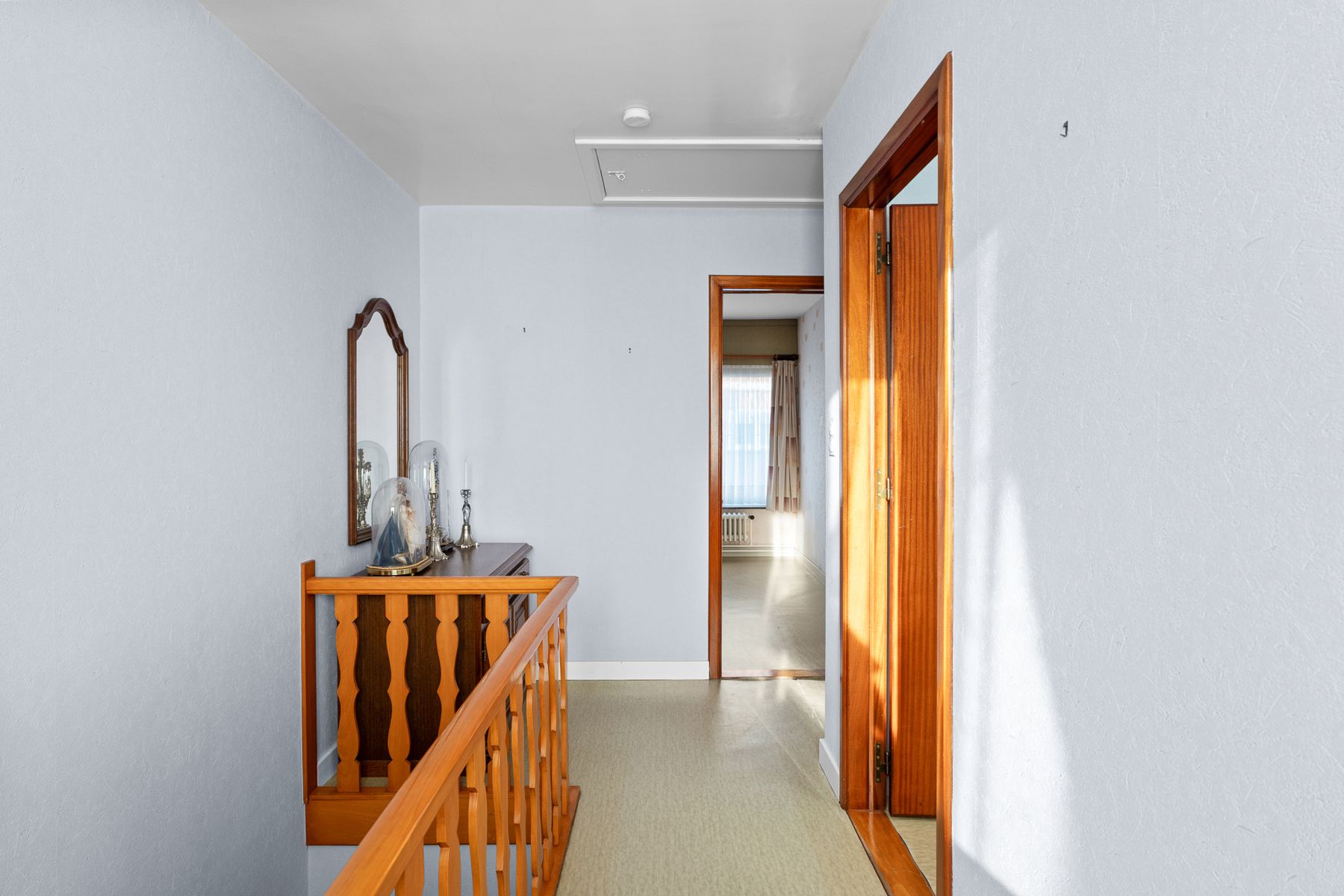 3 slpk. woning met zonnige tuin in hartje Sint-Michiels foto 11