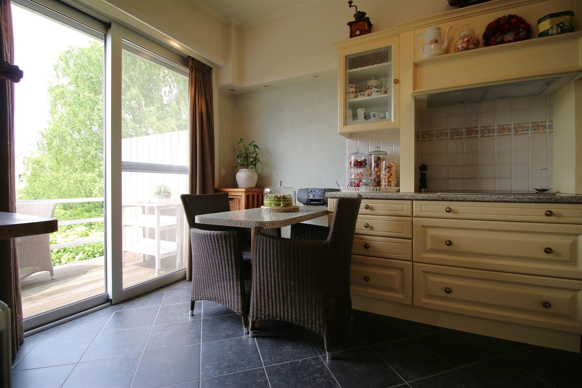 Bel-étage woning in centrum Ruisbroek foto 7