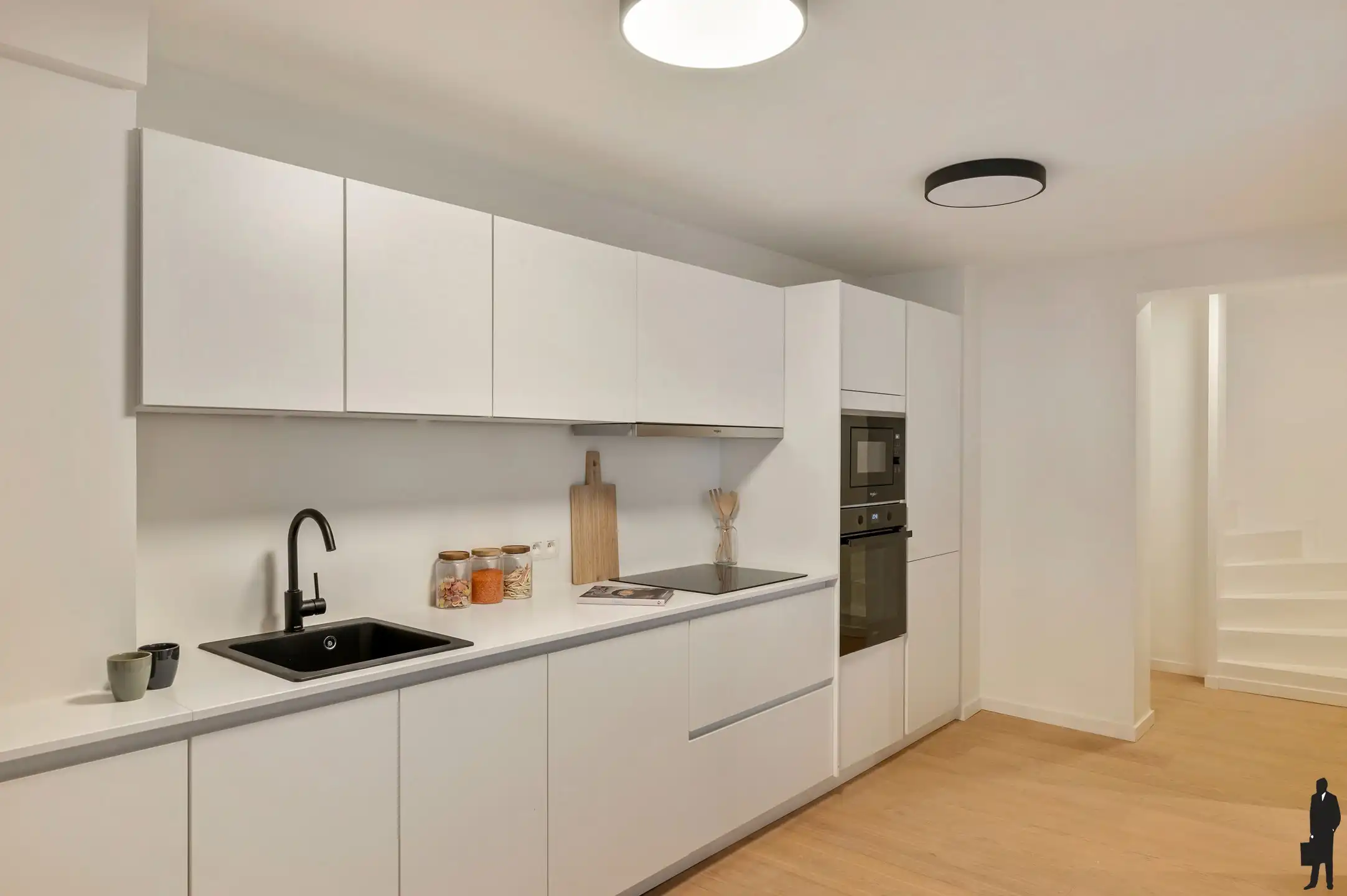 Gerenoveerde duplex met terras foto 7