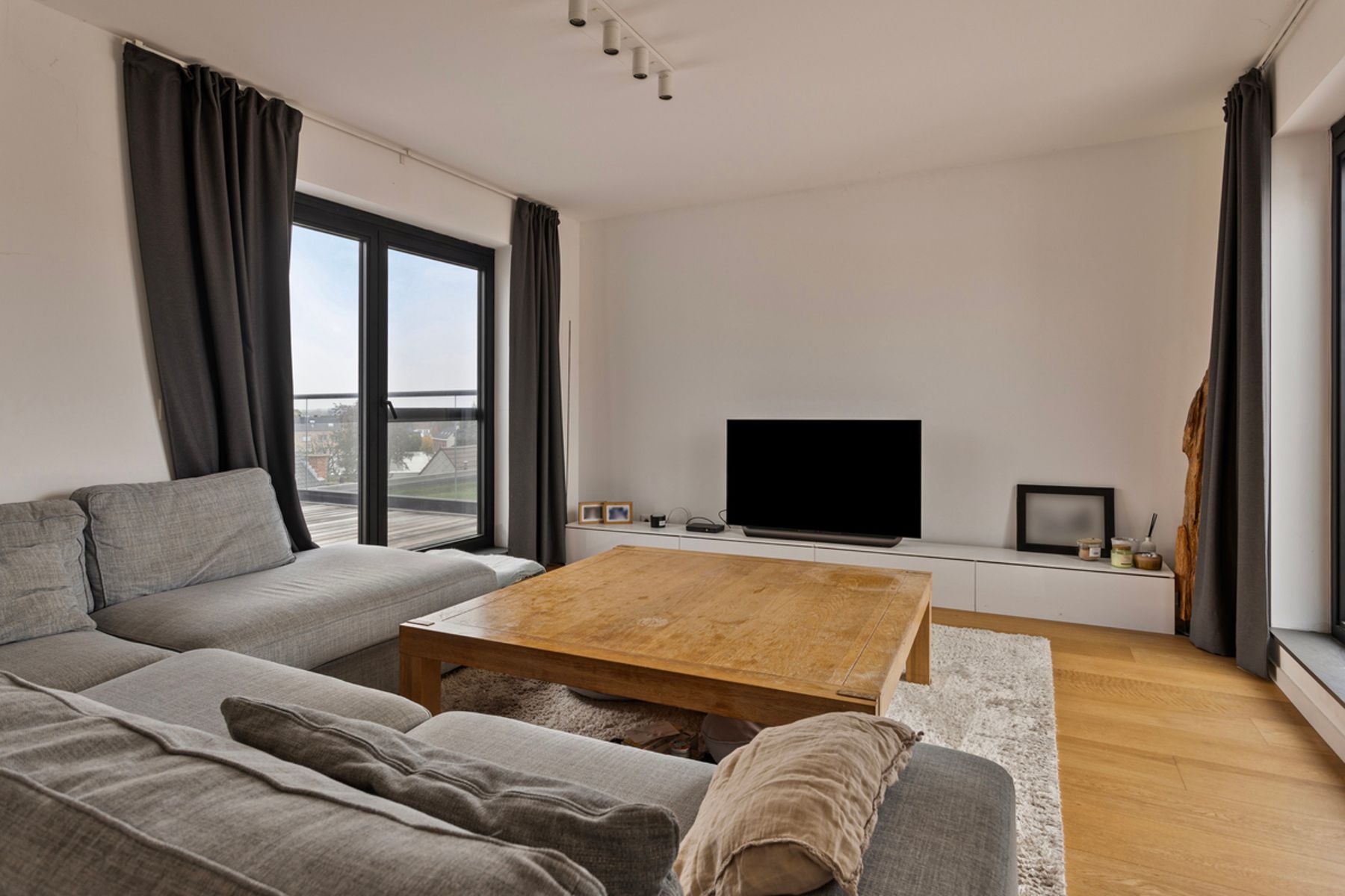 Prachtig appartement in het hart van Aalst met adembenemend uitzicht !  foto 4