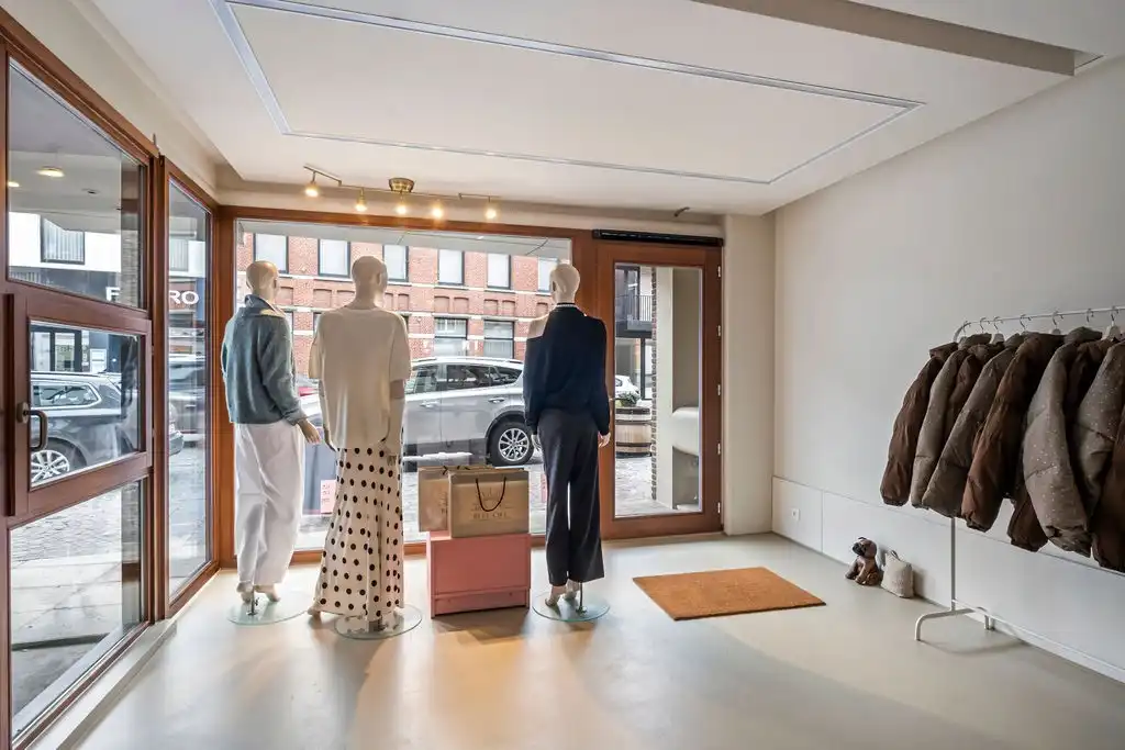 Handelspand te huur in het centrum van Avelgem – ook mogelijk als pop-up foto 4